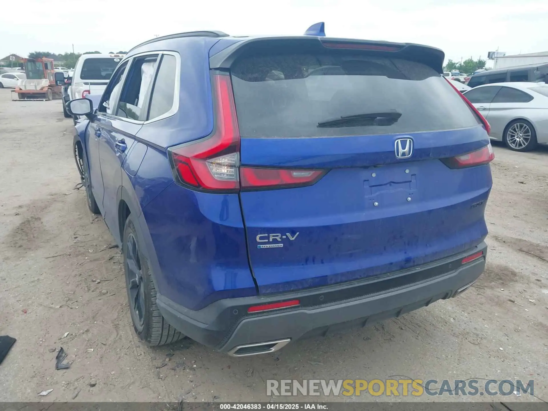 3 Photograph of a damaged car 7FARS5H84RE029349 HONDA CR-V HYBRID 2024