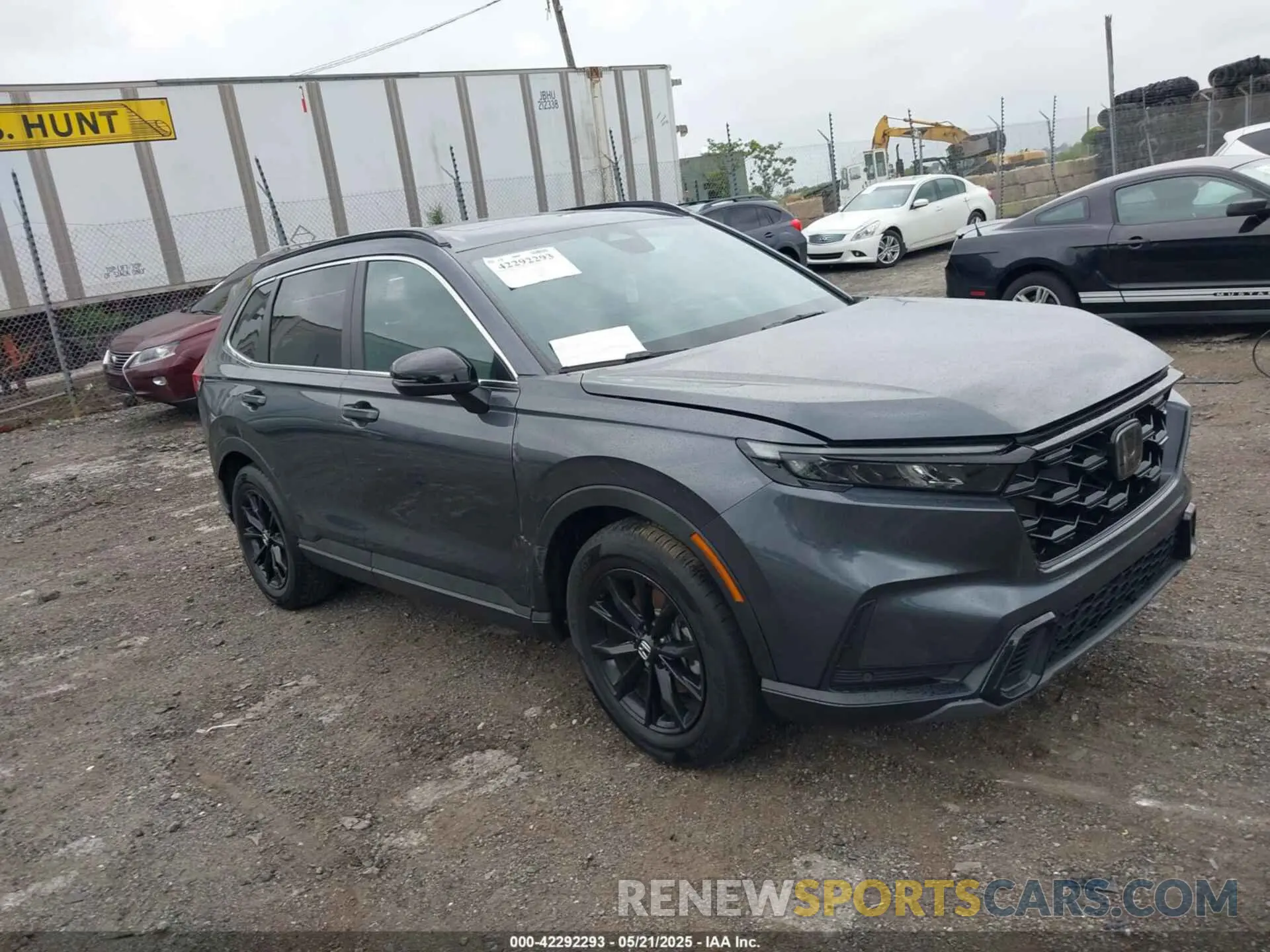 1 Photograph of a damaged car 7FARS5H87RE017535 HONDA CR-V HYBRID 2024
