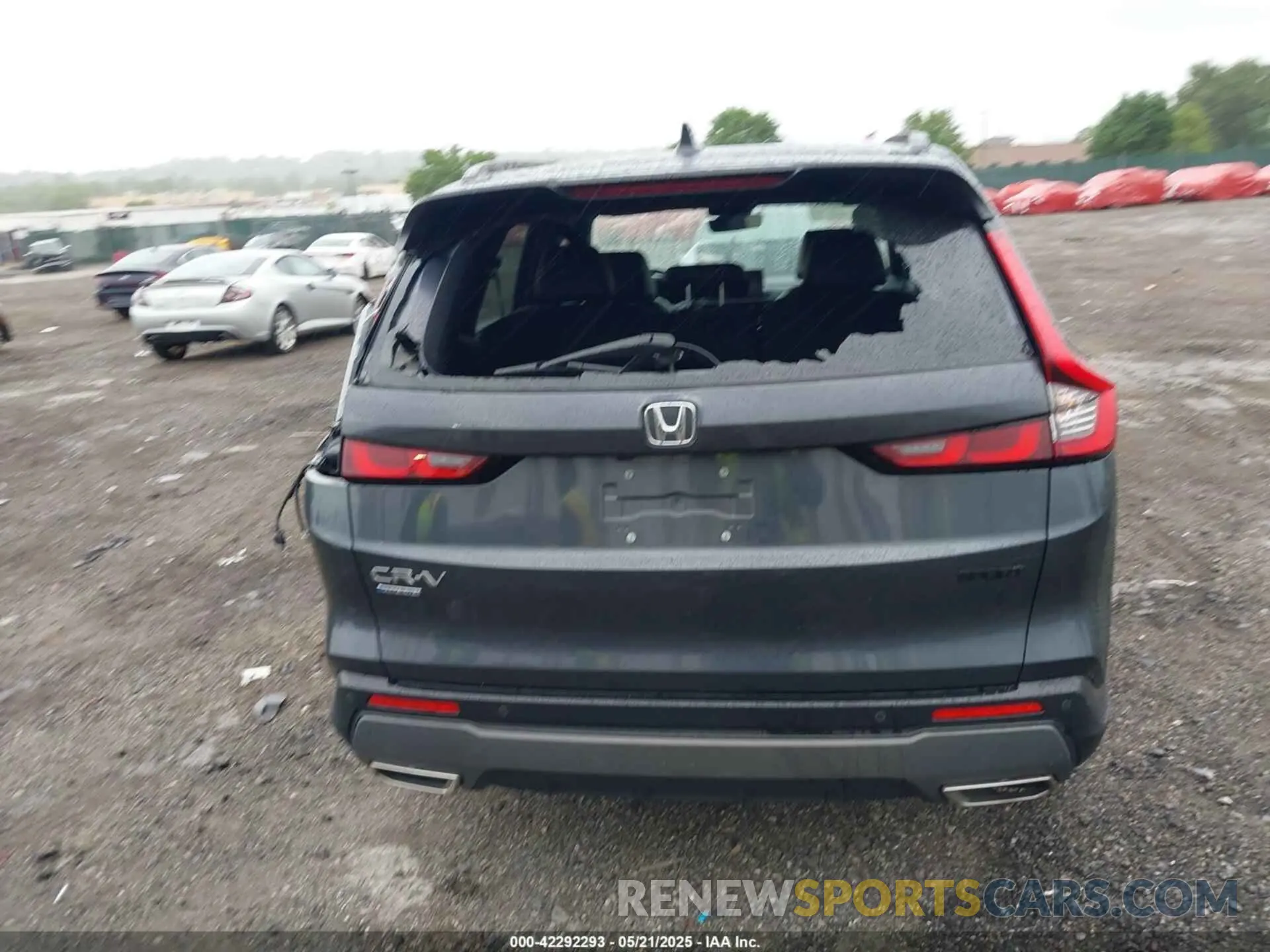 17 Photograph of a damaged car 7FARS5H87RE017535 HONDA CR-V HYBRID 2024