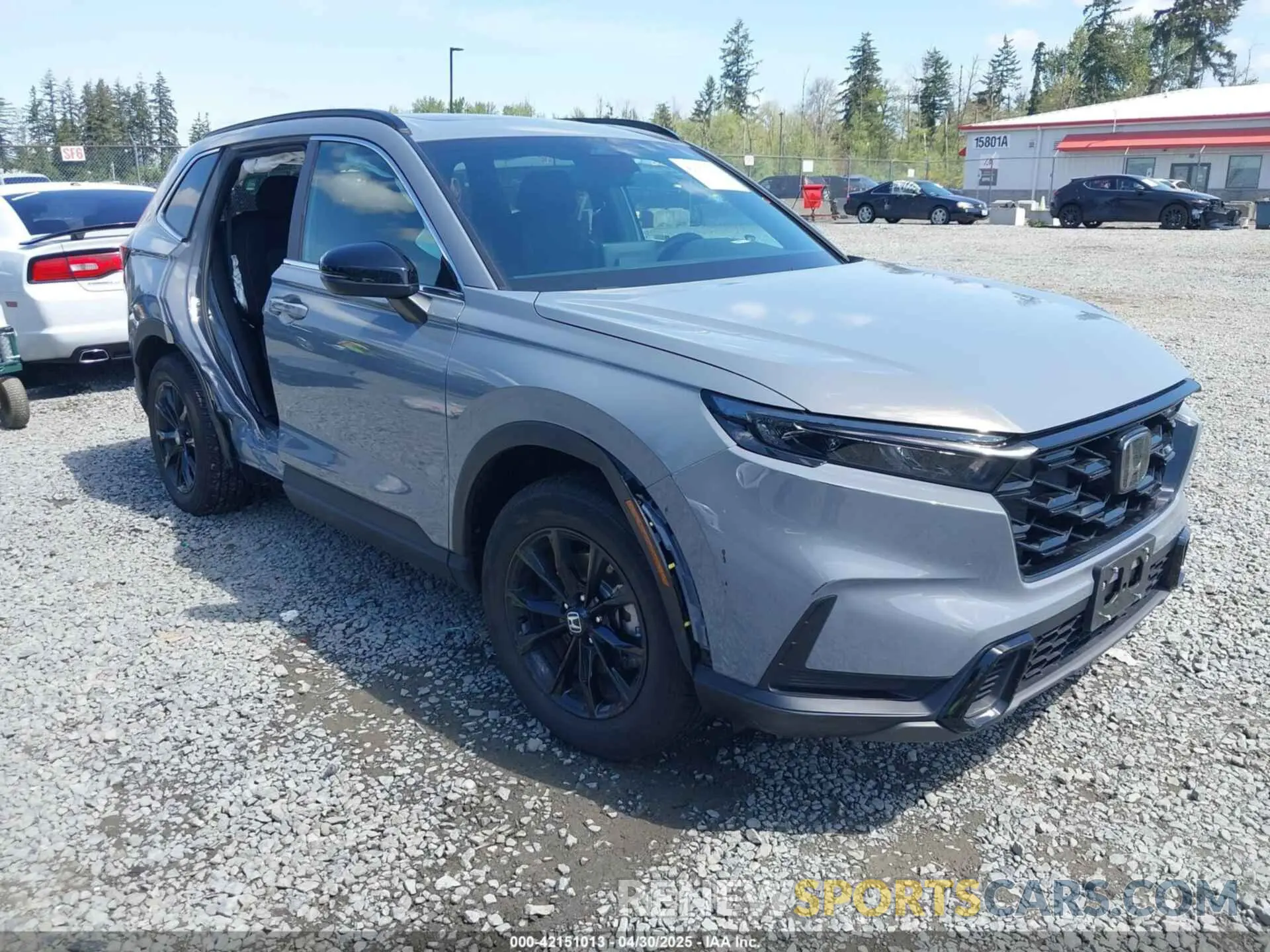 1 Photograph of a damaged car 7FARS6H59RE059541 HONDA CR-V HYBRID 2024