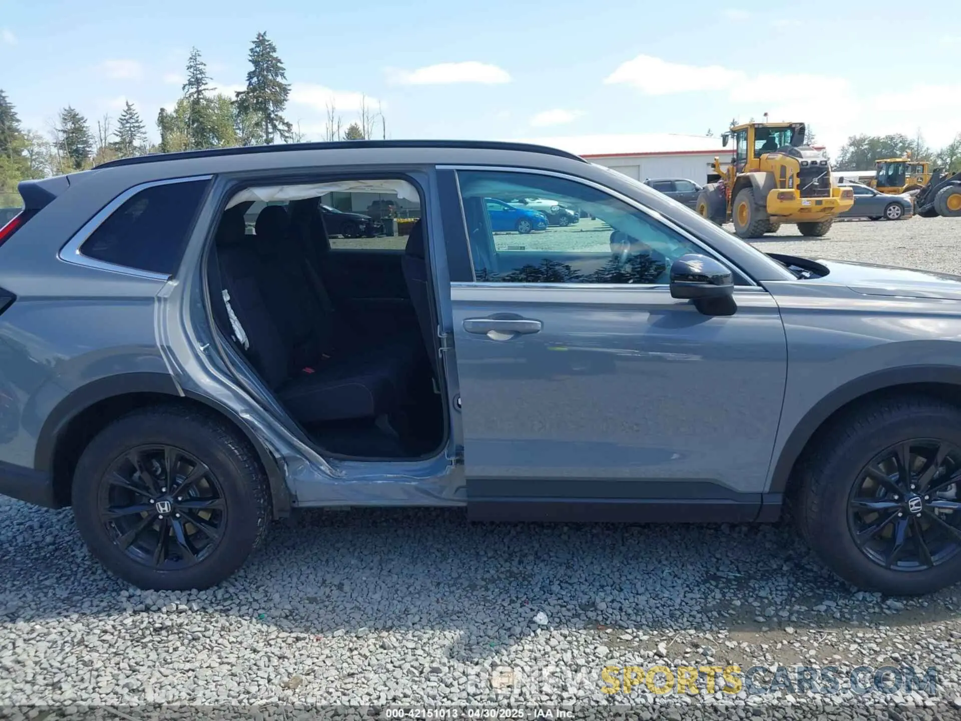 14 Photograph of a damaged car 7FARS6H59RE059541 HONDA CR-V HYBRID 2024