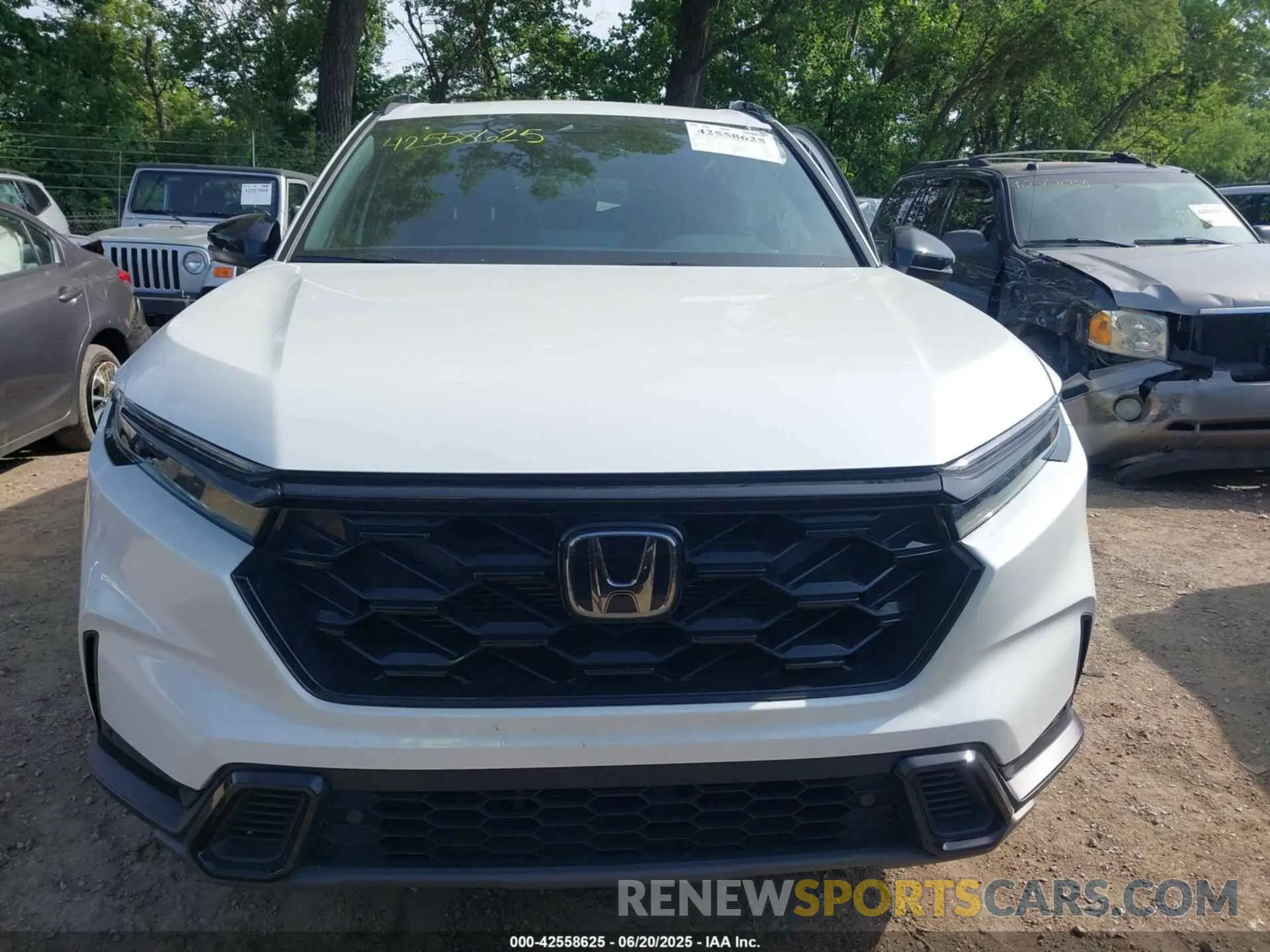 12 Photograph of a damaged car 7FARS6H83RE056497 HONDA CR-V HYBRID 2024