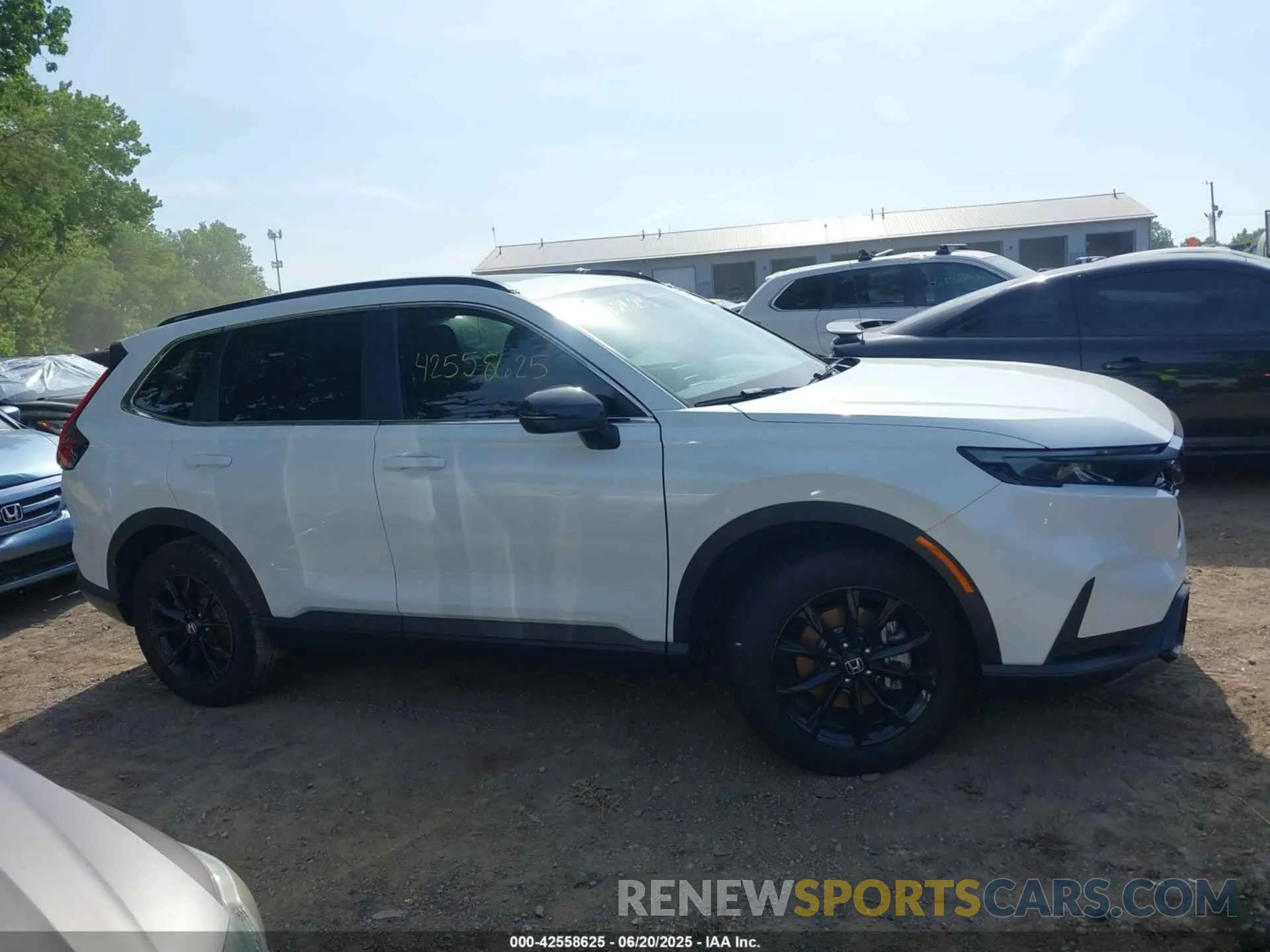 13 Photograph of a damaged car 7FARS6H83RE056497 HONDA CR-V HYBRID 2024