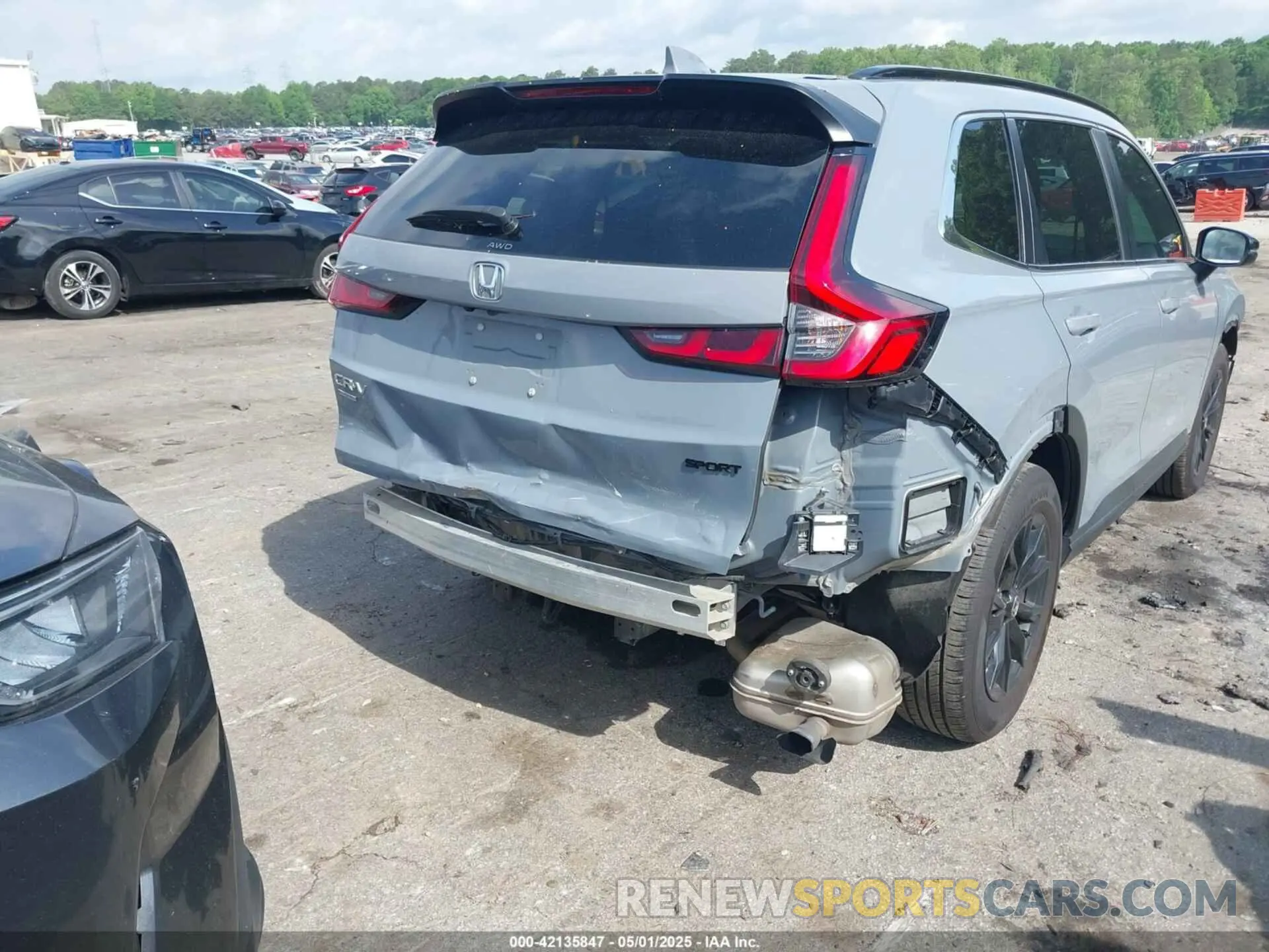 19 Photograph of a damaged car 7FARS6H87RE000014 HONDA CR-V HYBRID 2024
