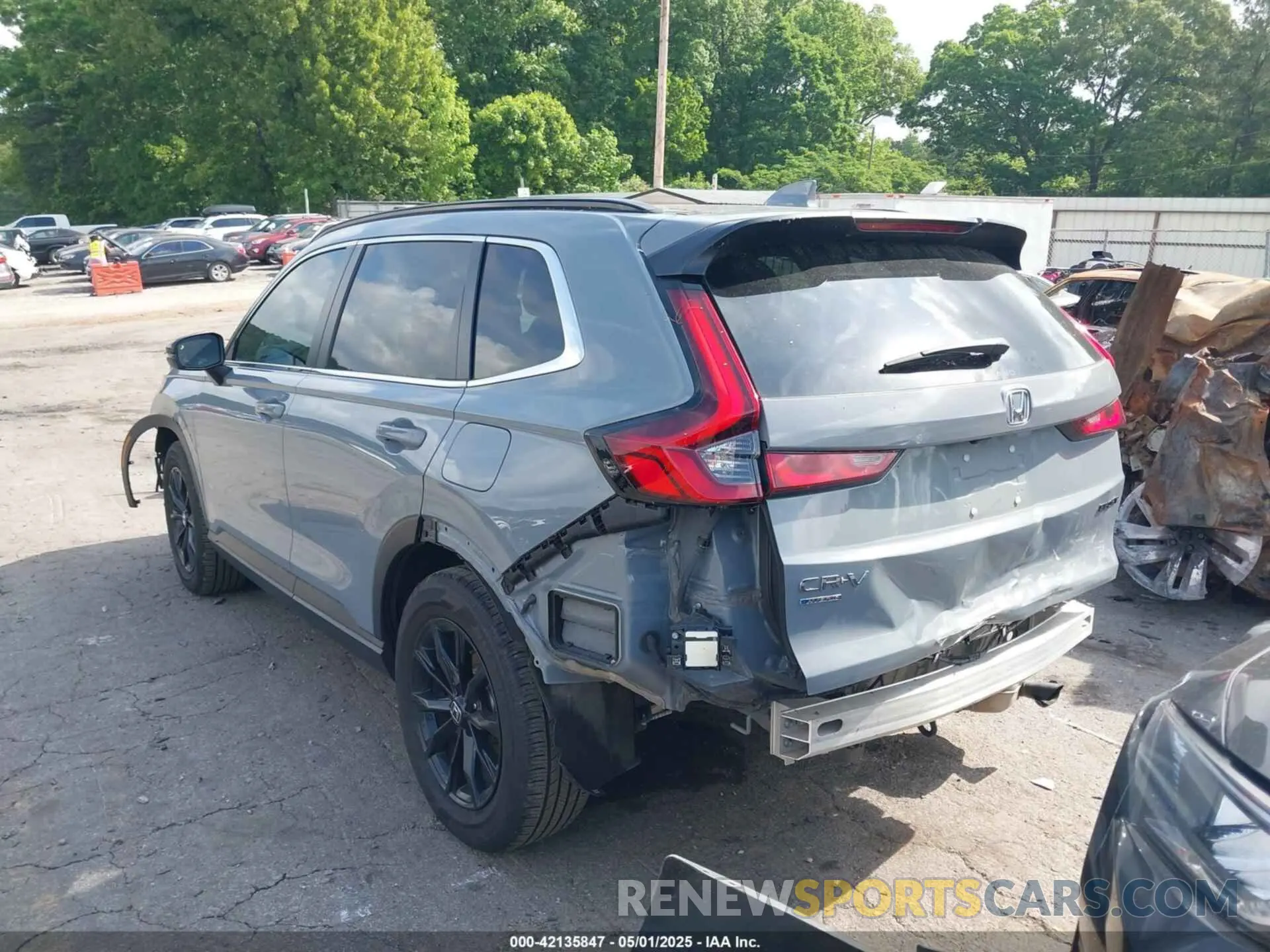 3 Photograph of a damaged car 7FARS6H87RE000014 HONDA CR-V HYBRID 2024