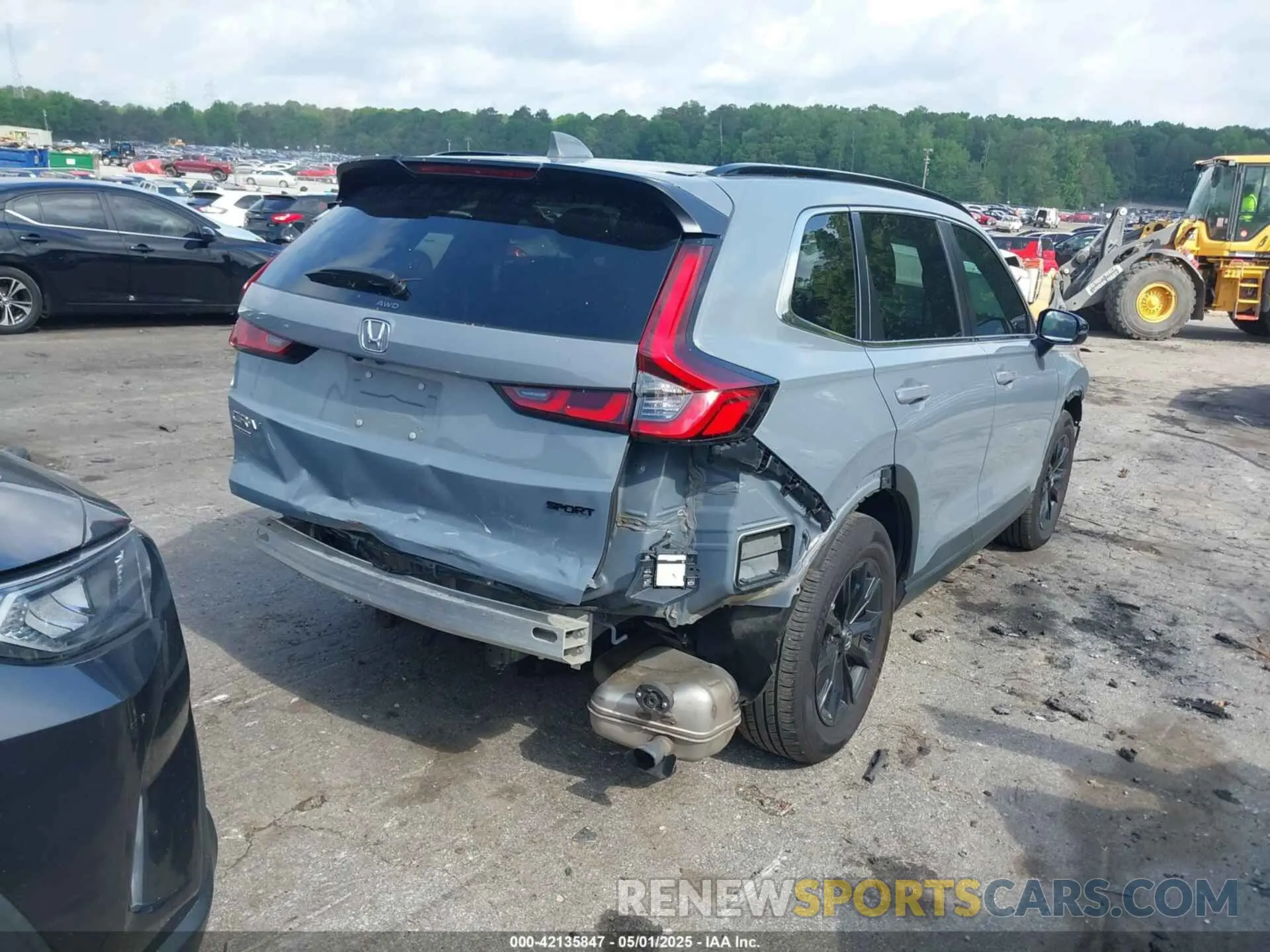 4 Photograph of a damaged car 7FARS6H87RE000014 HONDA CR-V HYBRID 2024