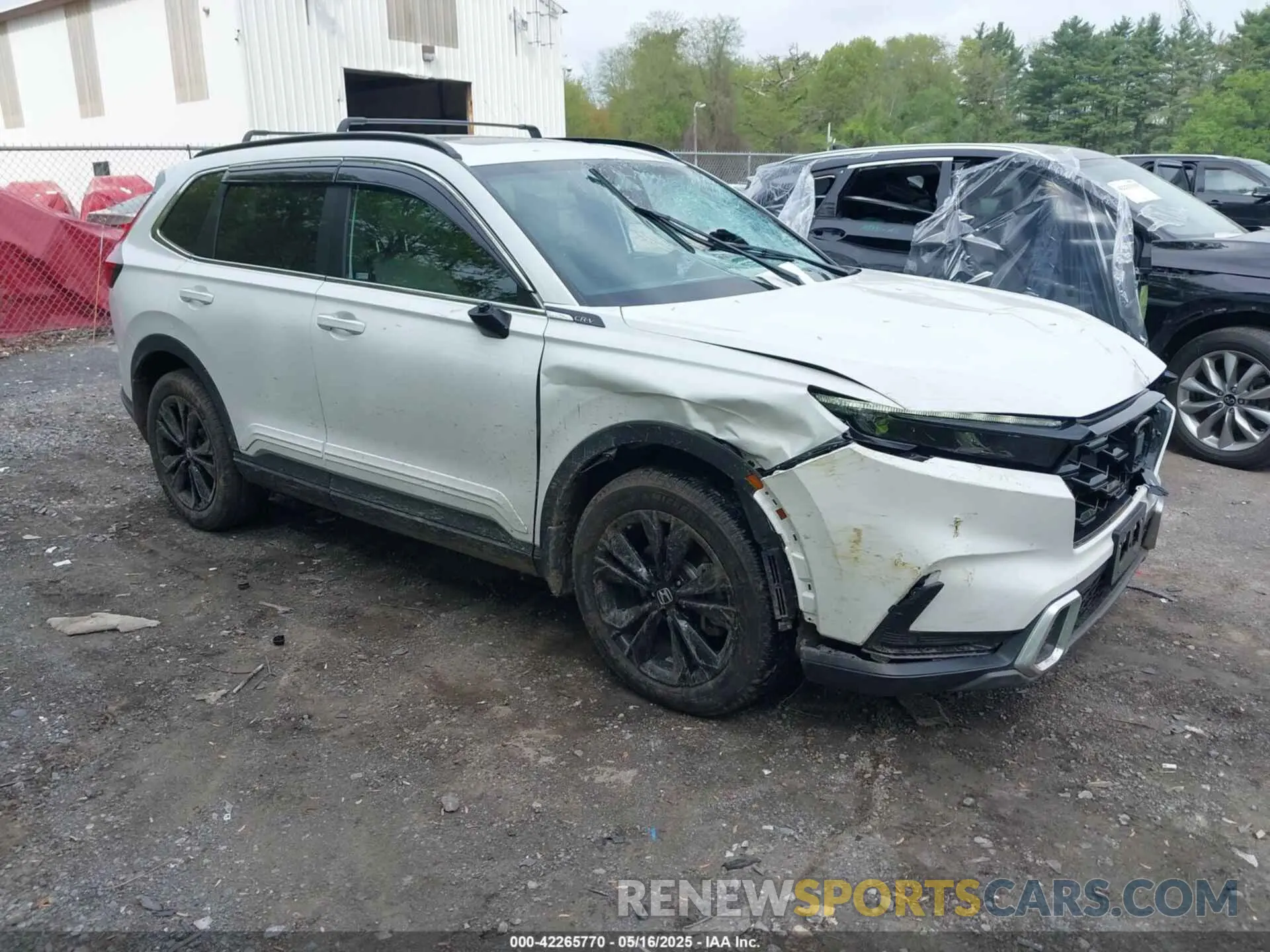 1 Photograph of a damaged car 7FARS6H93RE014727 HONDA CR-V HYBRID 2024