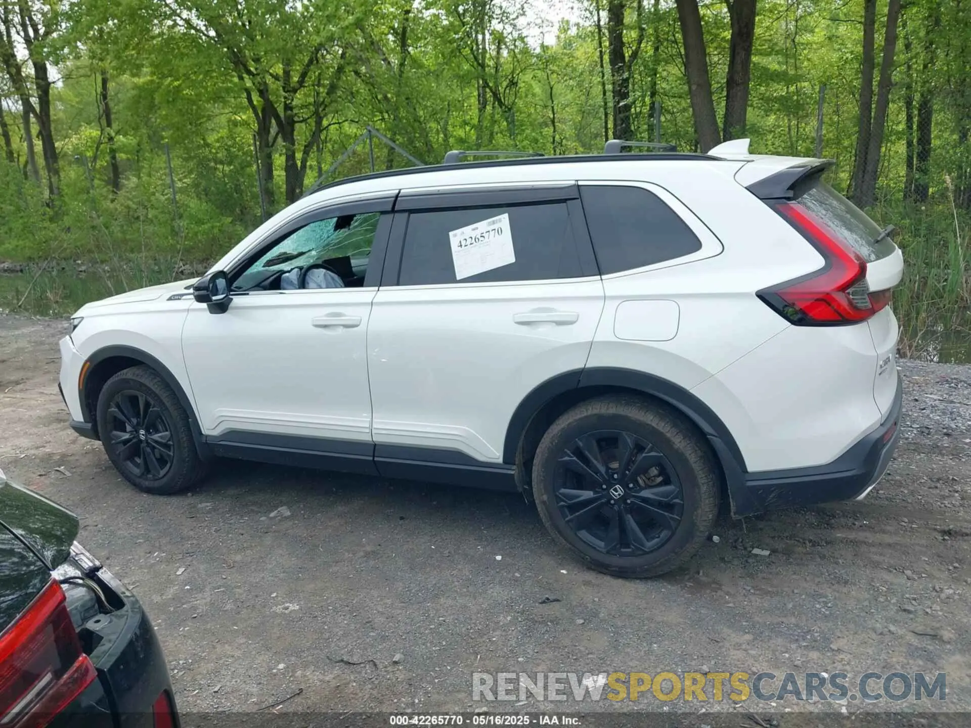 14 Photograph of a damaged car 7FARS6H93RE014727 HONDA CR-V HYBRID 2024