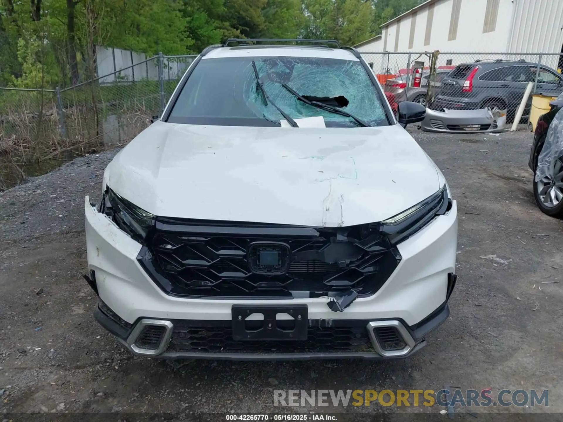 6 Photograph of a damaged car 7FARS6H93RE014727 HONDA CR-V HYBRID 2024