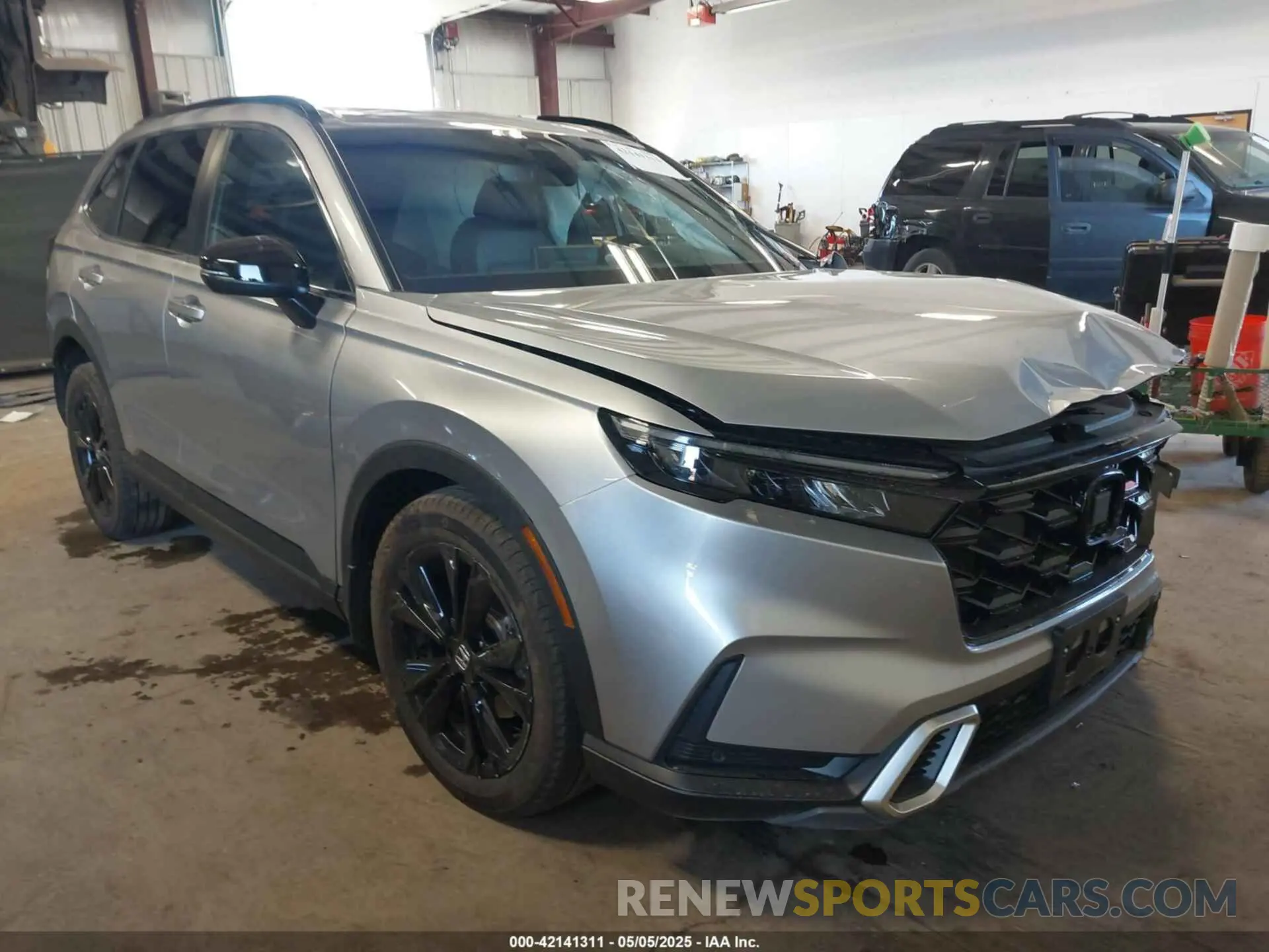 1 Photograph of a damaged car 7FARS6H93RE019572 HONDA CR-V HYBRID 2024