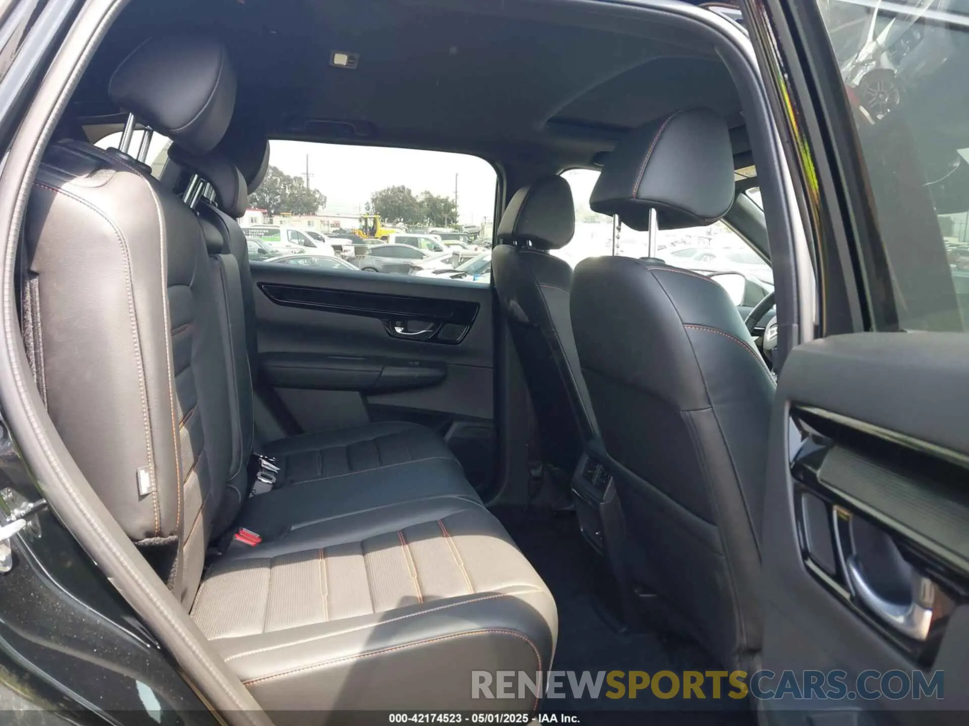 8 Photograph of a damaged car 7FARS6H94RE069011 HONDA CR-V HYBRID 2024