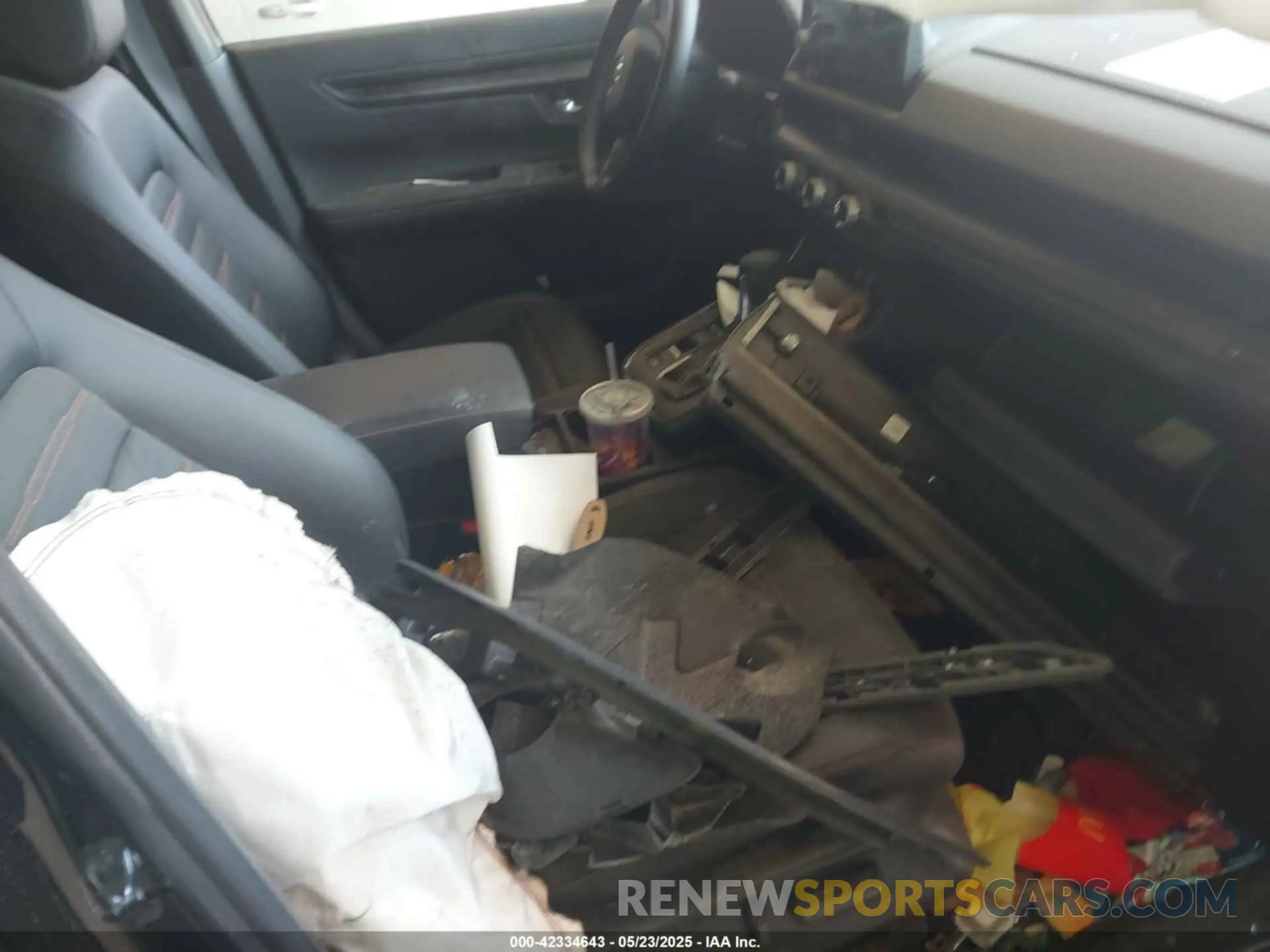 5 Photograph of a damaged car 2HKRS6H80SH808398 HONDA CR-V HYBRID 2025