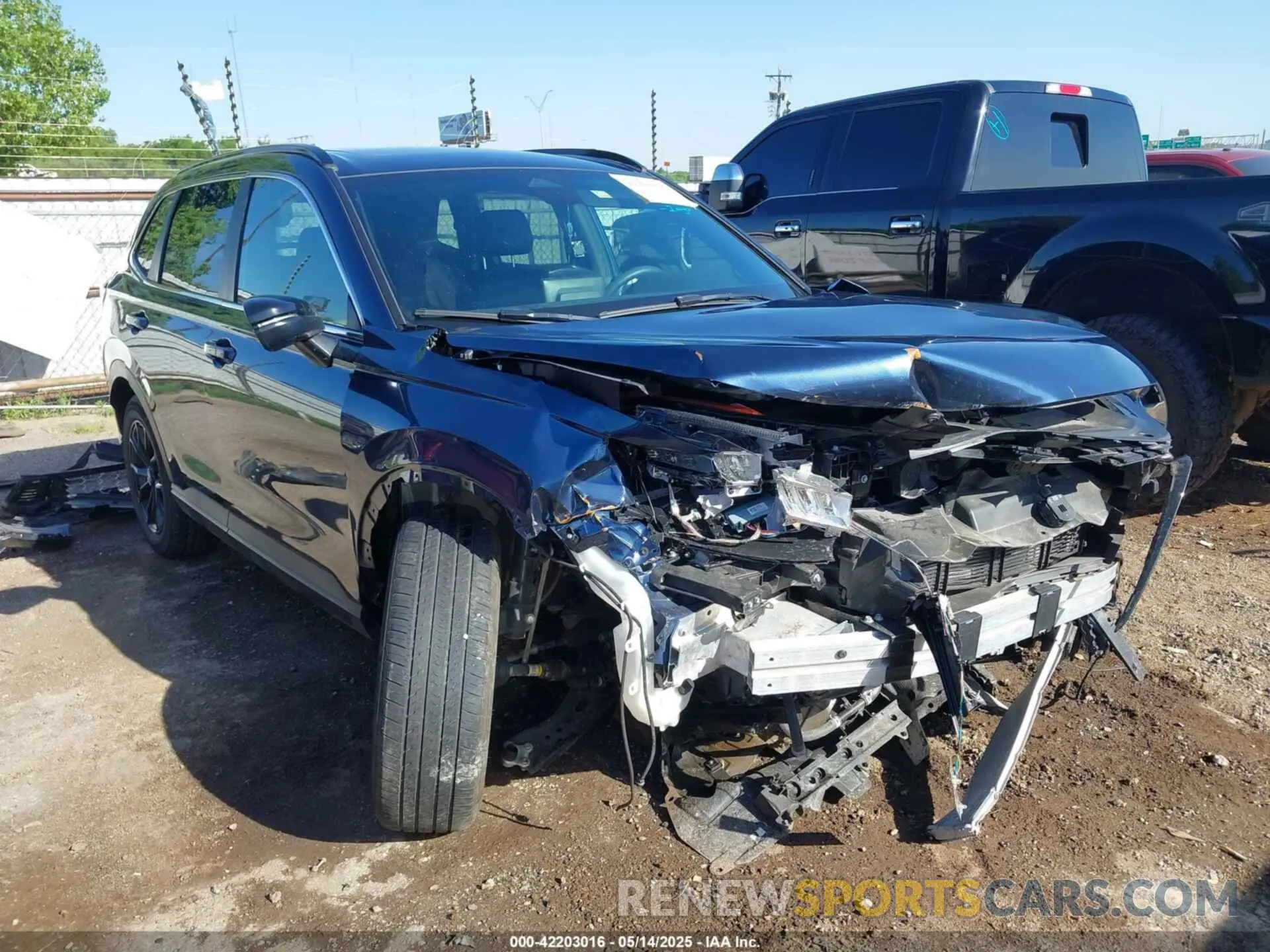 1 Photograph of a damaged car 2HKRS6H83SH805494 HONDA CR-V HYBRID 2025