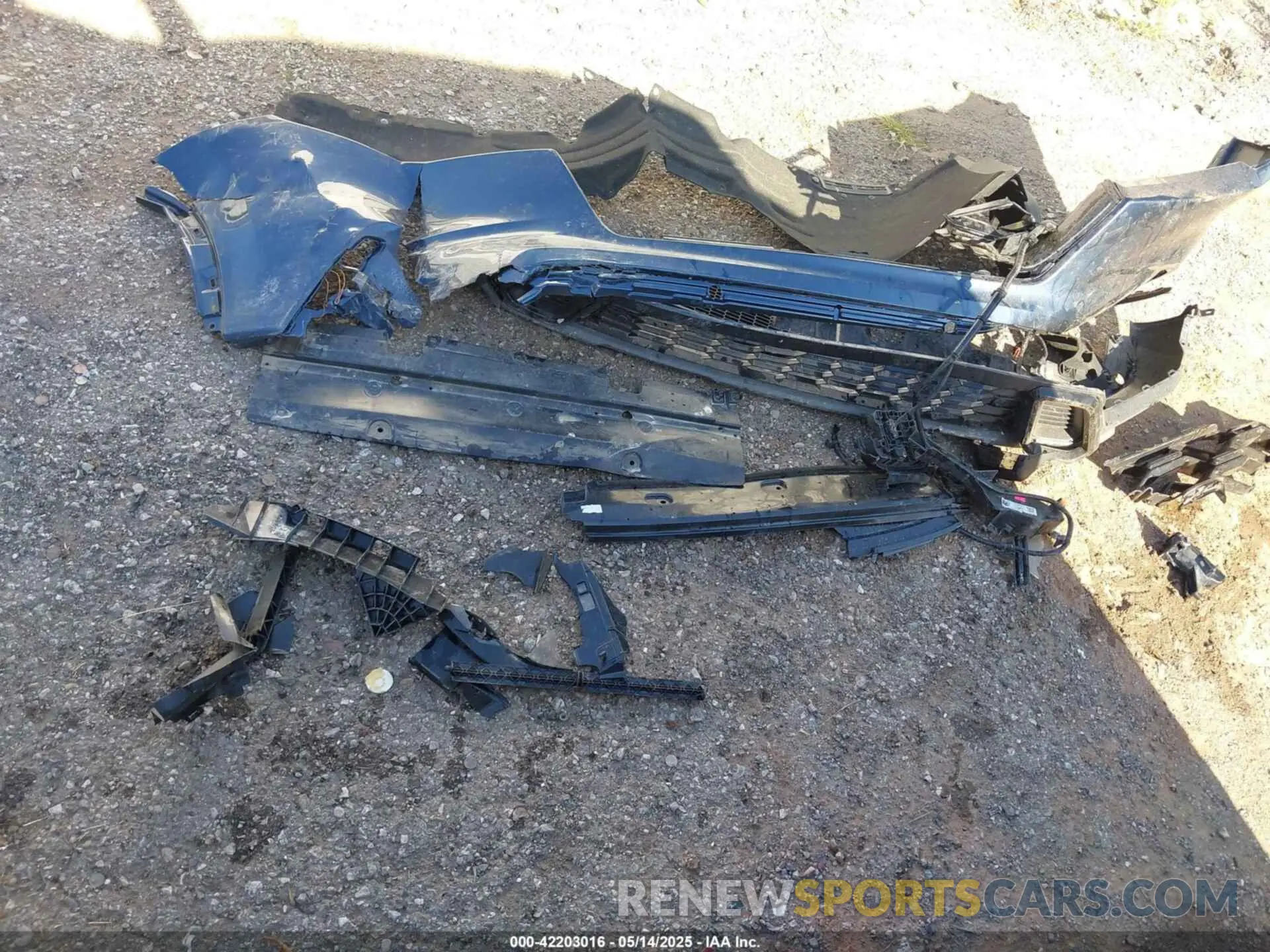 12 Photograph of a damaged car 2HKRS6H83SH805494 HONDA CR-V HYBRID 2025