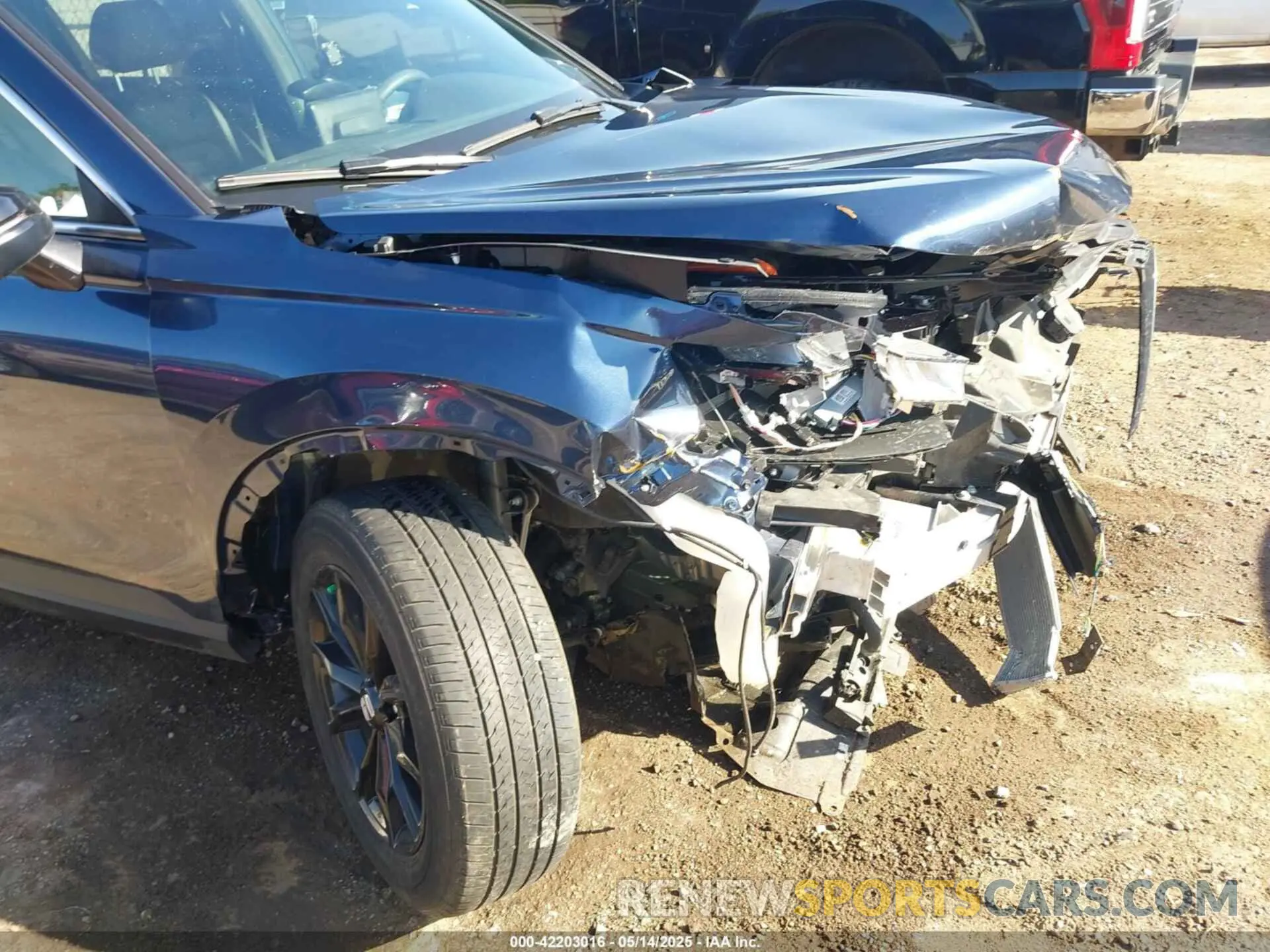 6 Photograph of a damaged car 2HKRS6H83SH805494 HONDA CR-V HYBRID 2025