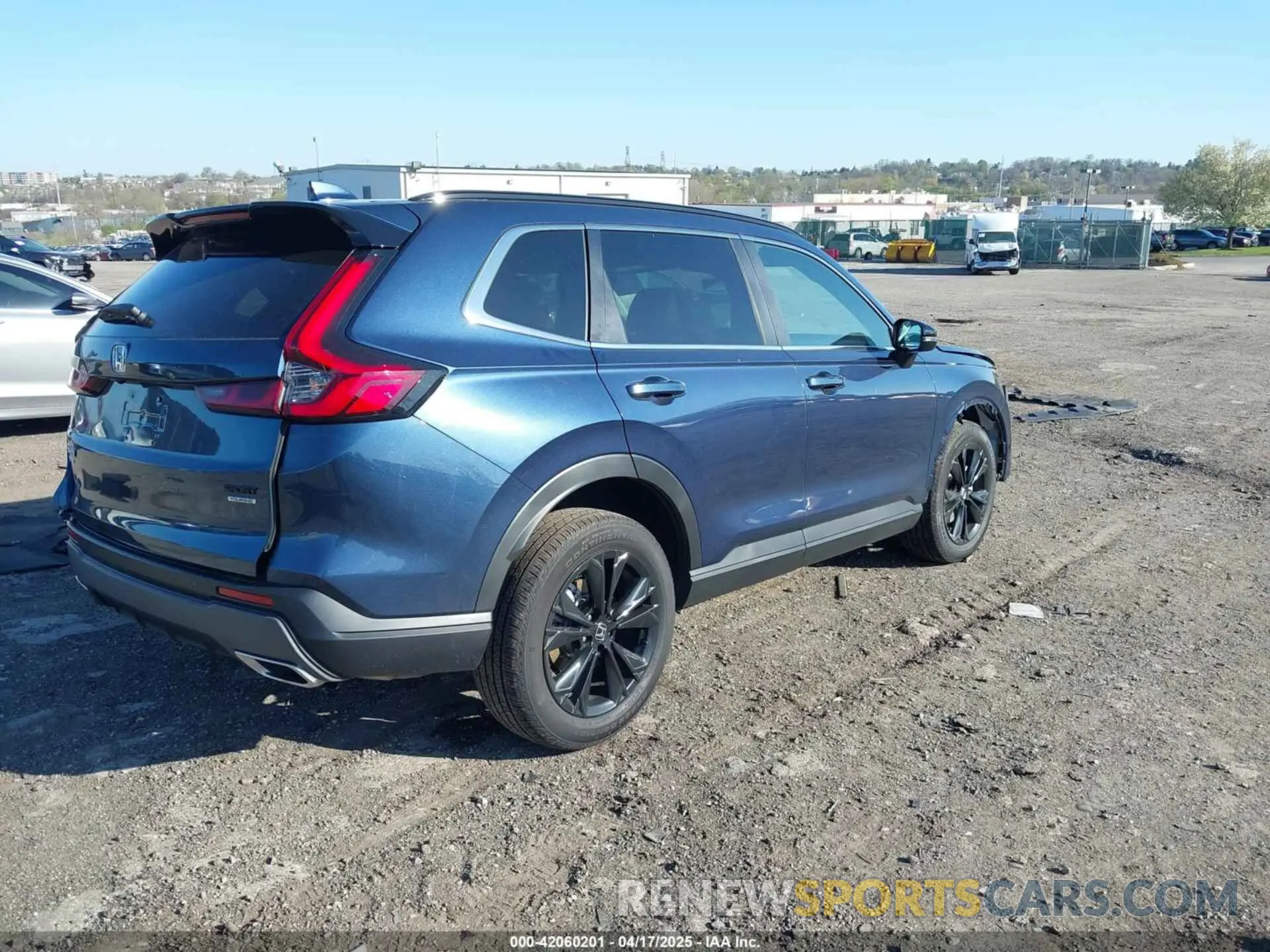 4 Photograph of a damaged car 2HKRS6H90SH809835 HONDA CR-V HYBRID 2025