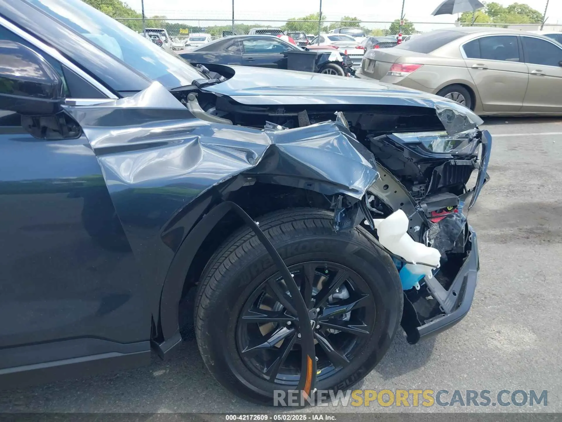 6 Photograph of a damaged car 5J6RS5H82SL009335 HONDA CR-V HYBRID 2025