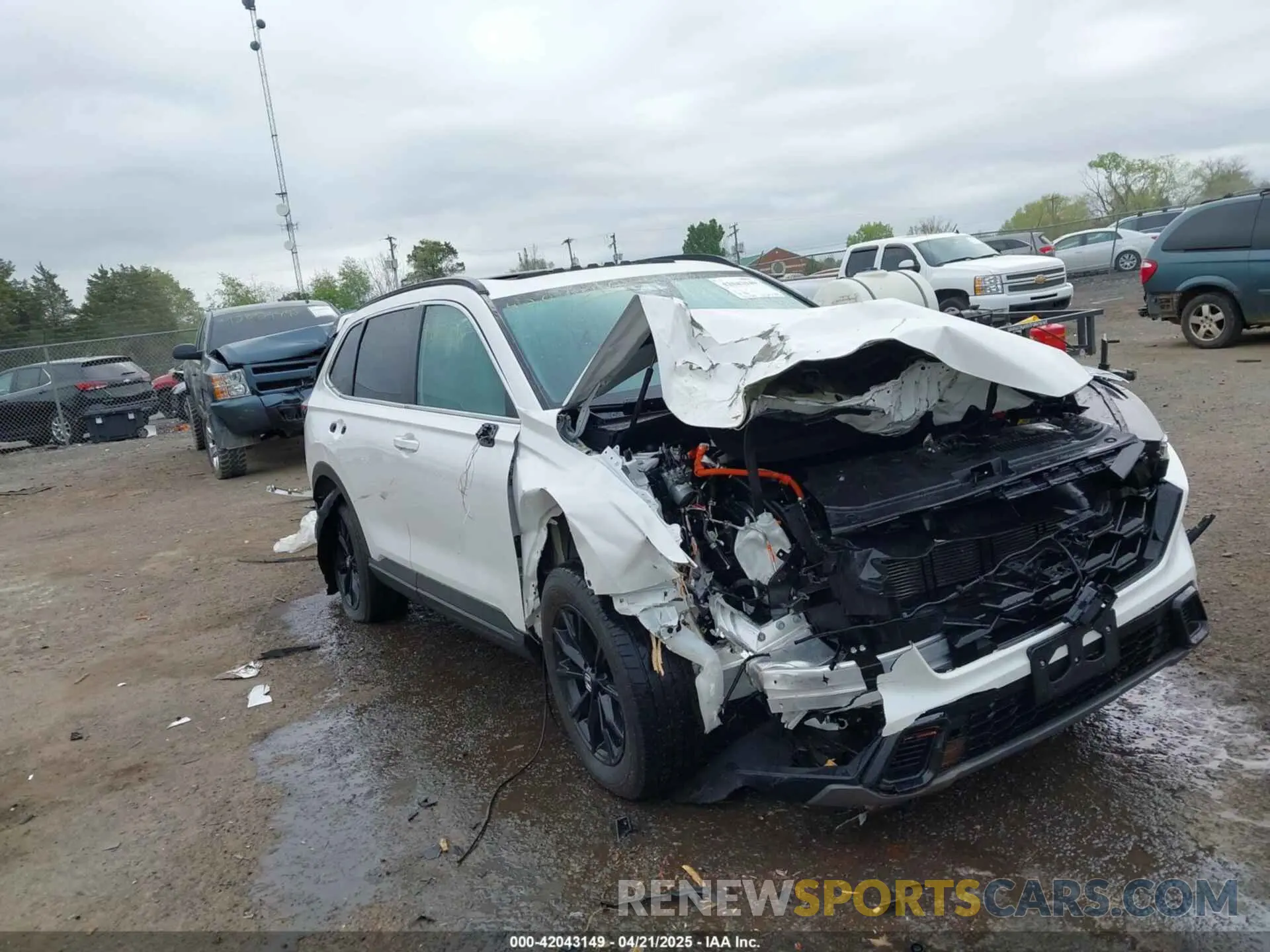 14 Photograph of a damaged car 5J6RS6H81SL004567 HONDA CR-V HYBRID 2025