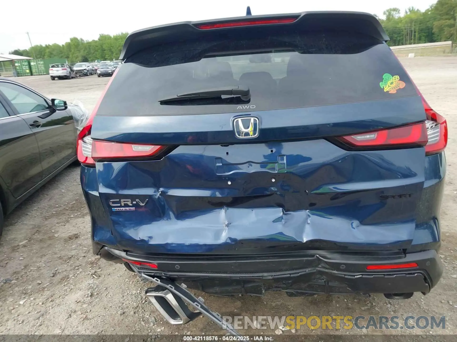 18 Photograph of a damaged car 5J6RS6H81SL028240 HONDA CR-V HYBRID 2025