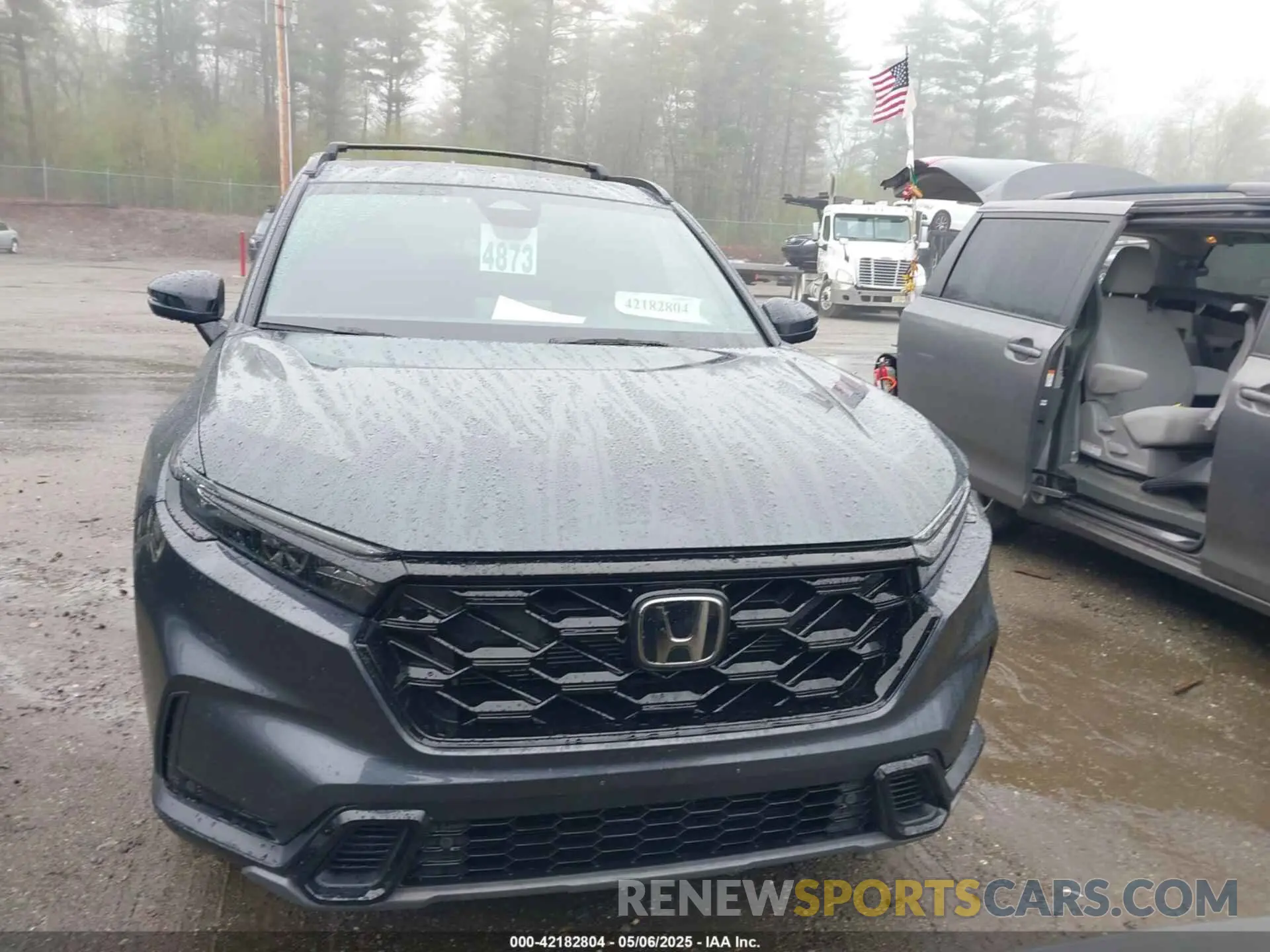 12 Photograph of a damaged car 5J6RS6H83SL037005 HONDA CR-V HYBRID 2025