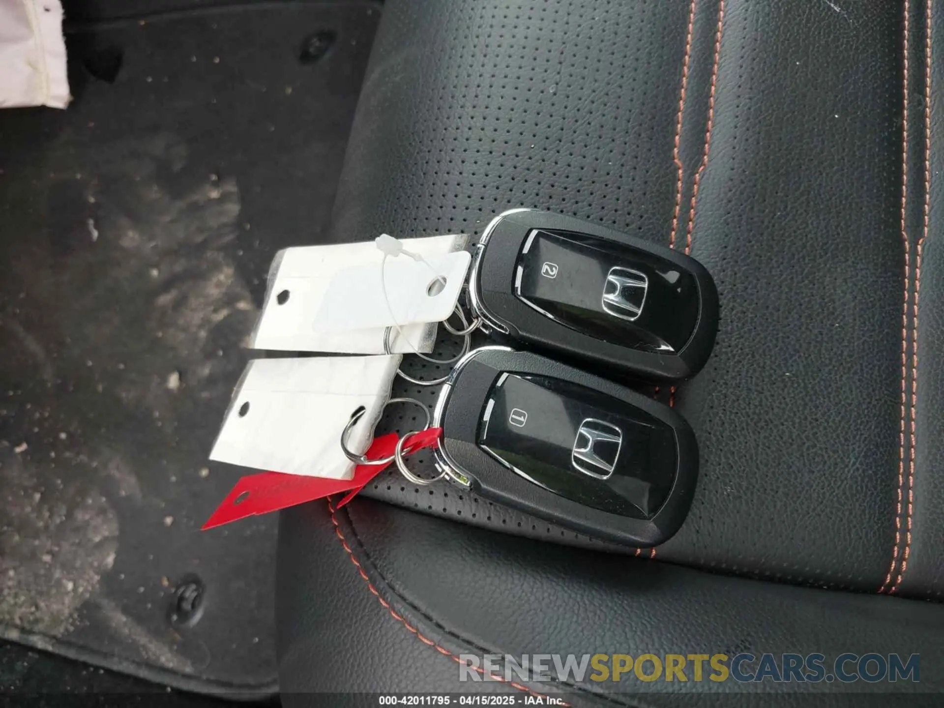 11 Photograph of a damaged car 5J6RS6H86SL004418 HONDA CR-V HYBRID 2025