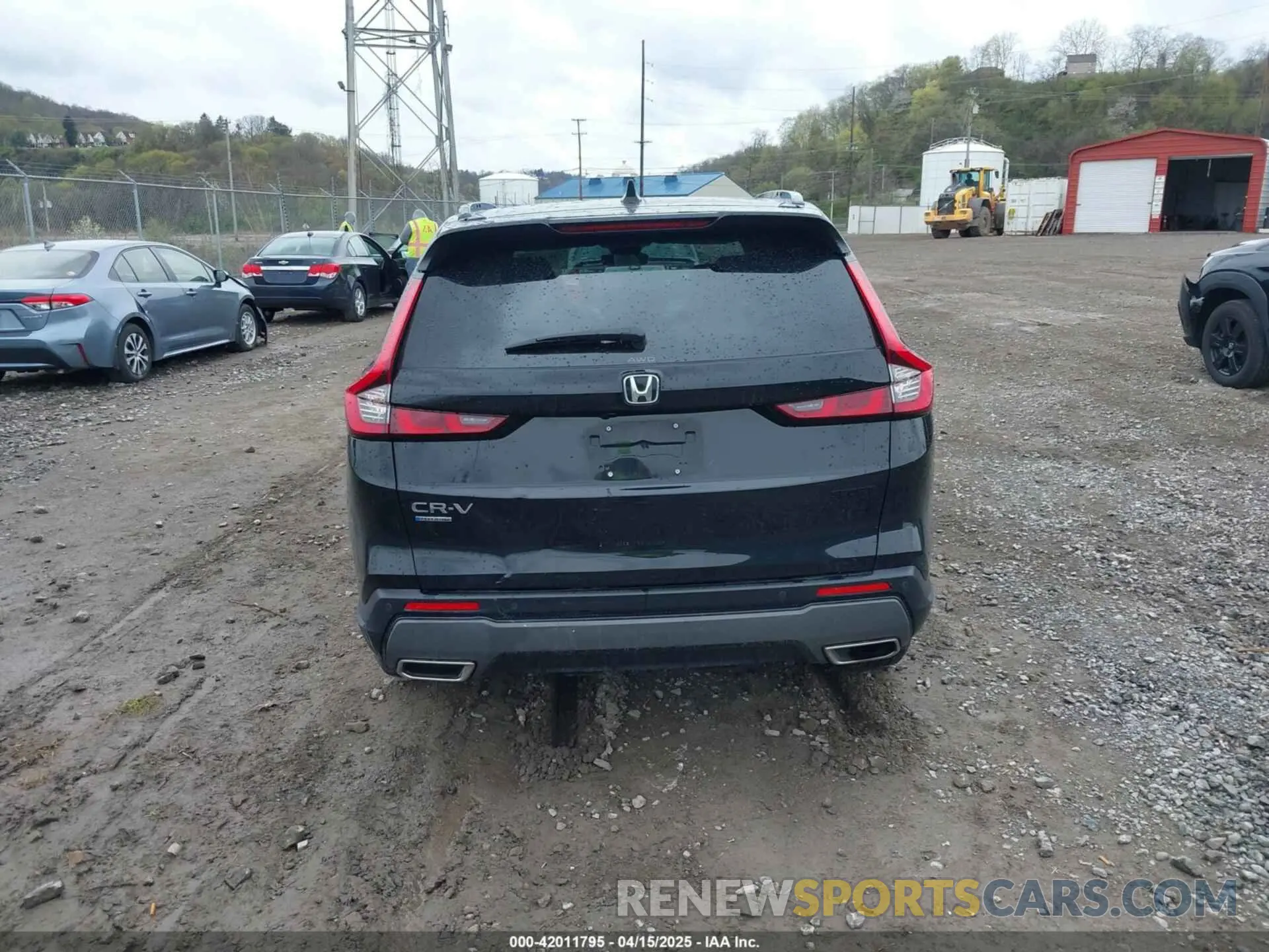 16 Photograph of a damaged car 5J6RS6H86SL004418 HONDA CR-V HYBRID 2025