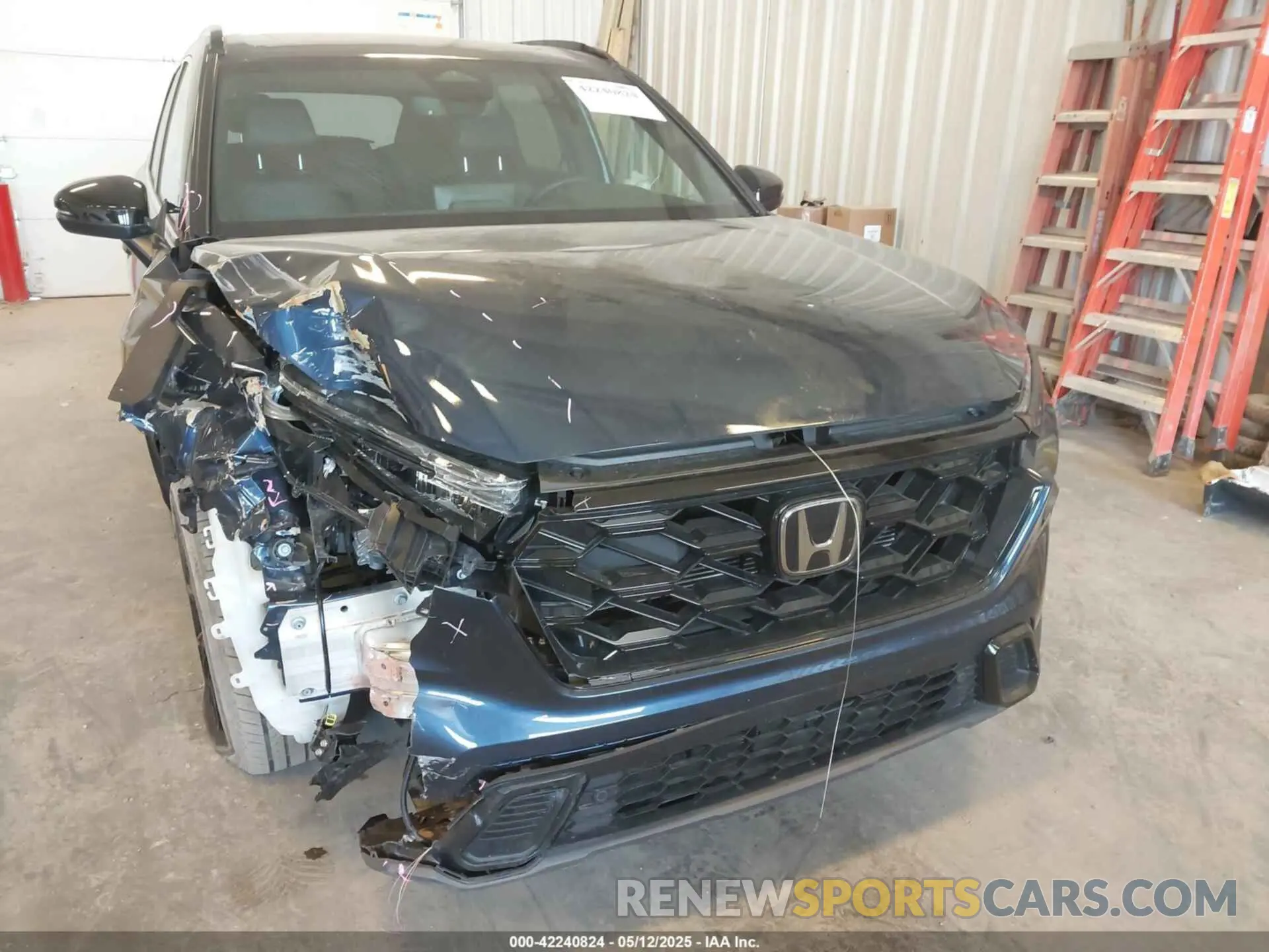 6 Photograph of a damaged car 5J6RS6H87SL010910 HONDA CR-V HYBRID 2025