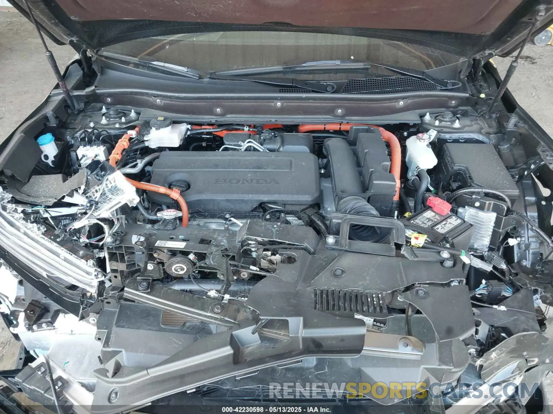 10 Photograph of a damaged car 5J6RS6H97SL031958 HONDA CR-V HYBRID 2025
