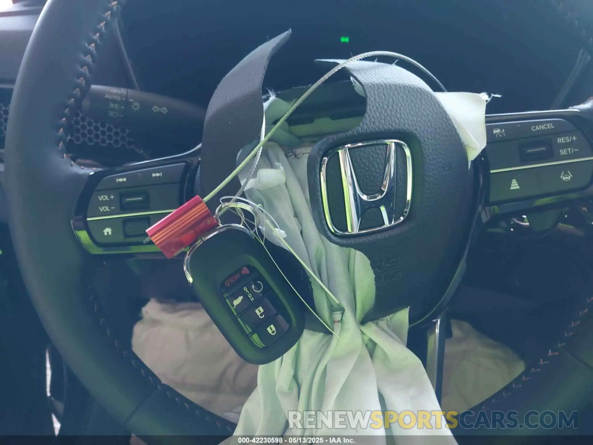 11 Photograph of a damaged car 5J6RS6H97SL031958 HONDA CR-V HYBRID 2025