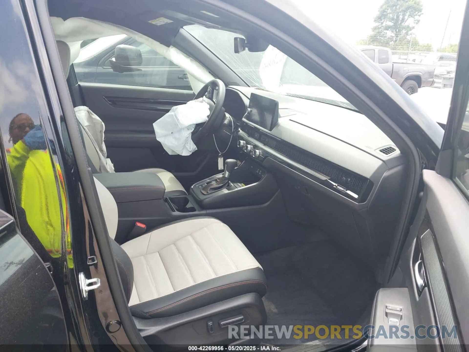 5 Photograph of a damaged car 5J6RS6H9XSL030125 HONDA CR-V HYBRID 2025