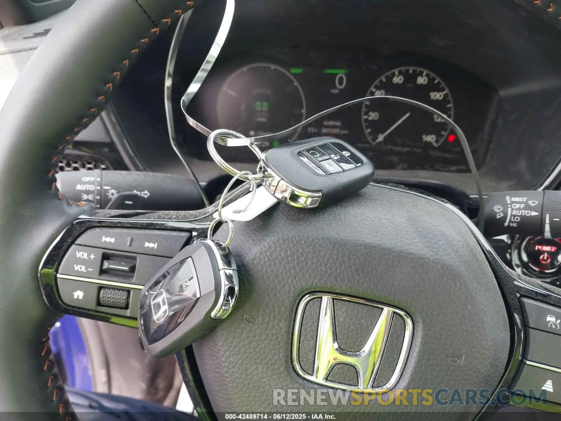11 Photograph of a damaged car 5J6RS6H9XSL034644 HONDA CR-V HYBRID 2025