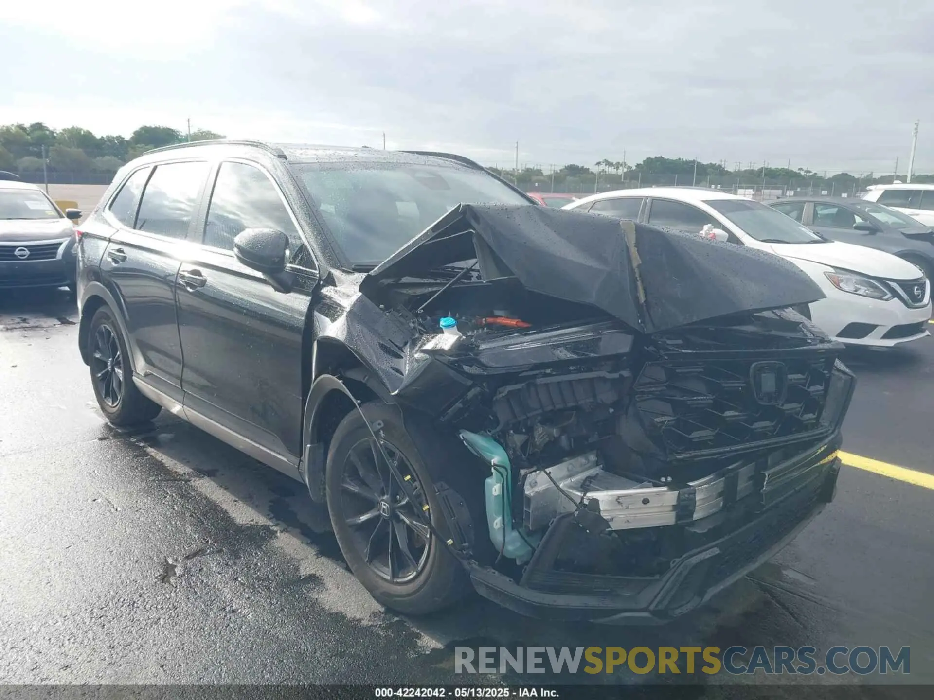 6 Photograph of a damaged car 7FARS5H52SE005465 HONDA CR-V HYBRID 2025