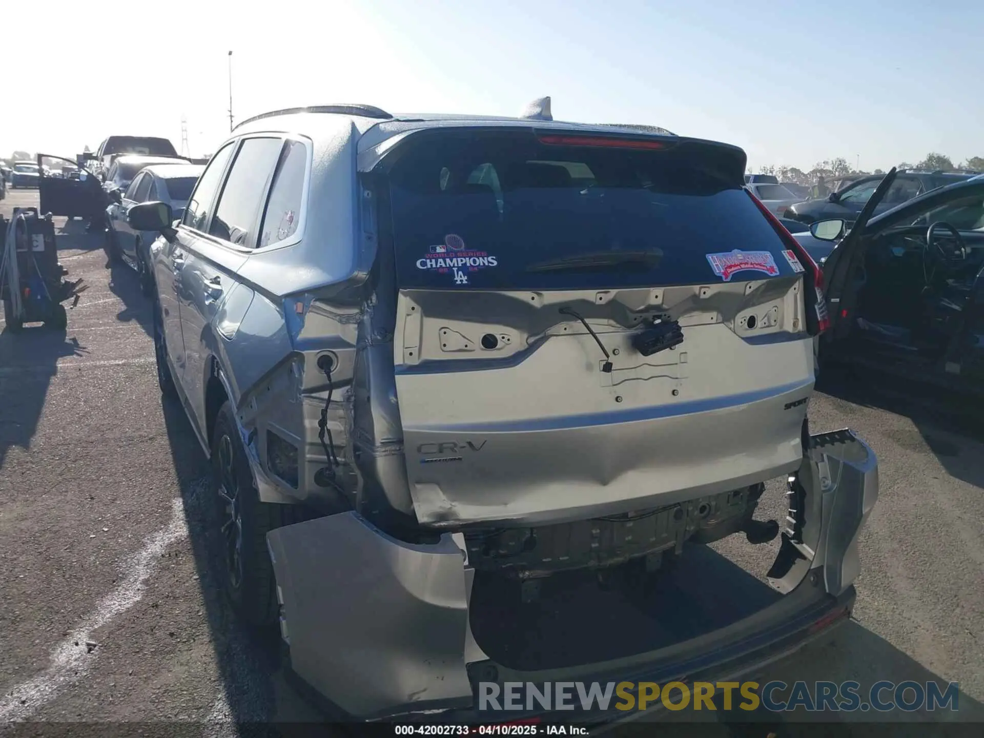 3 Photograph of a damaged car 7FARS5H54SE018198 HONDA CR-V HYBRID 2025