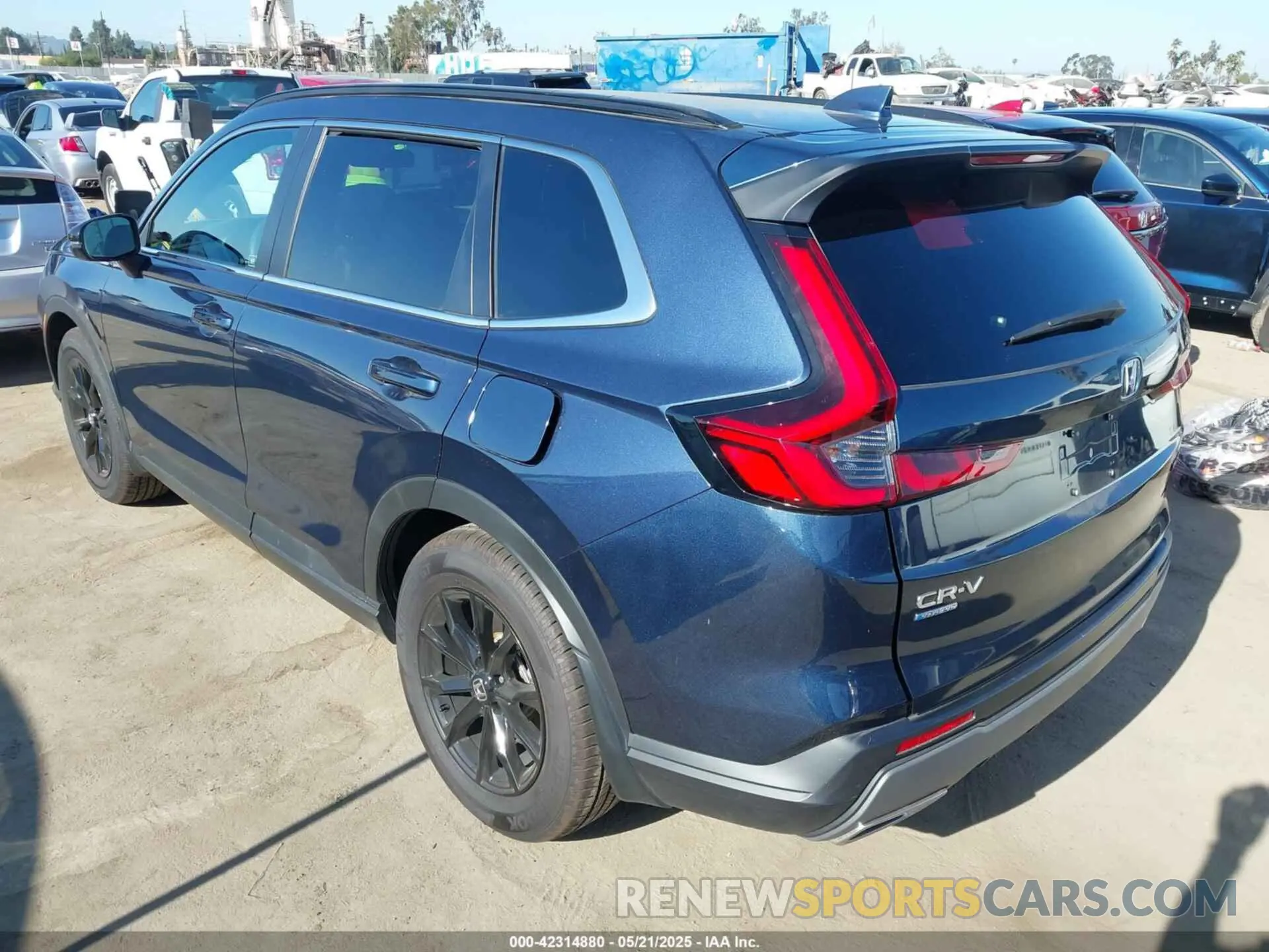 3 Photograph of a damaged car 7FARS5H58SE028832 HONDA CR-V HYBRID 2025