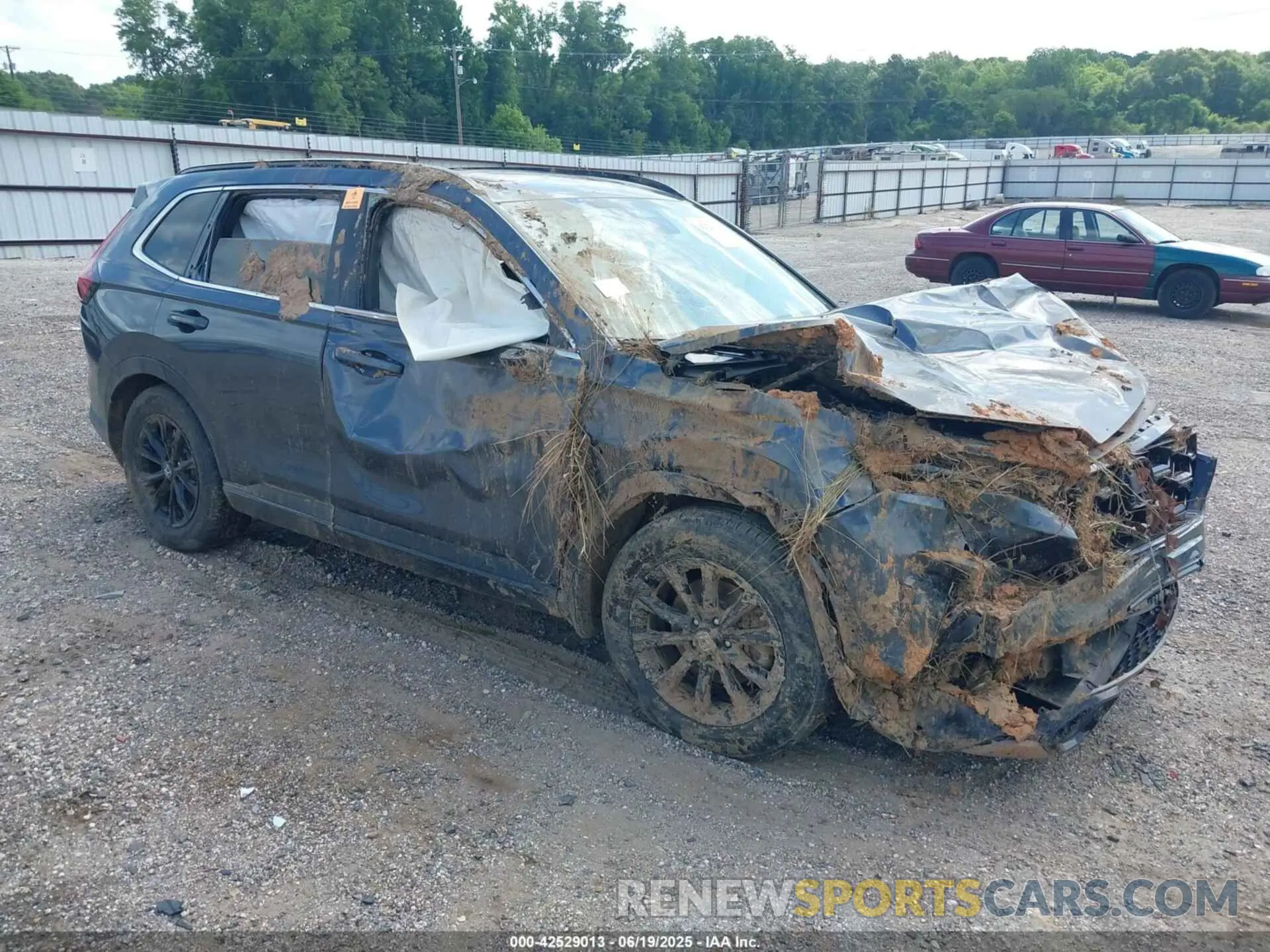 1 Photograph of a damaged car 7FARS5H5XSE018156 HONDA CR-V HYBRID 2025
