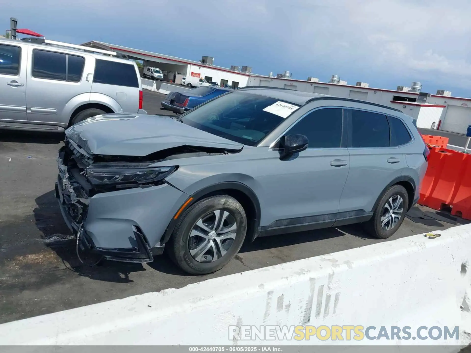 14 Photograph of a damaged car 7FARS5H5XSE018674 HONDA CR-V HYBRID 2025