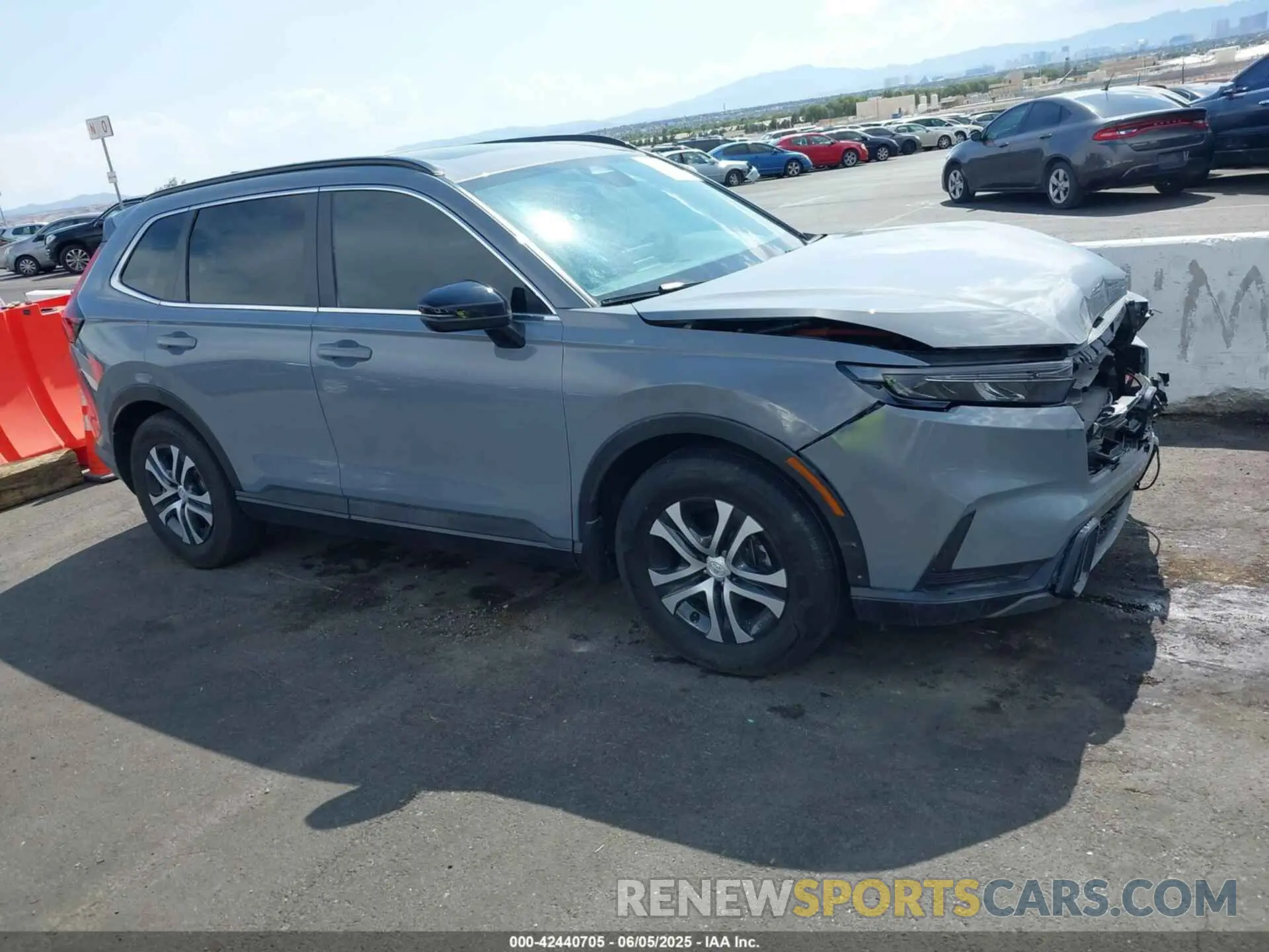 18 Photograph of a damaged car 7FARS5H5XSE018674 HONDA CR-V HYBRID 2025