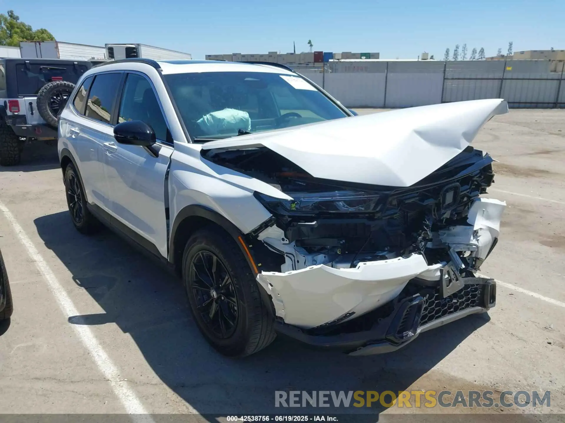 1 Photograph of a damaged car 7FARS5H83SE035486 HONDA CR-V HYBRID 2025