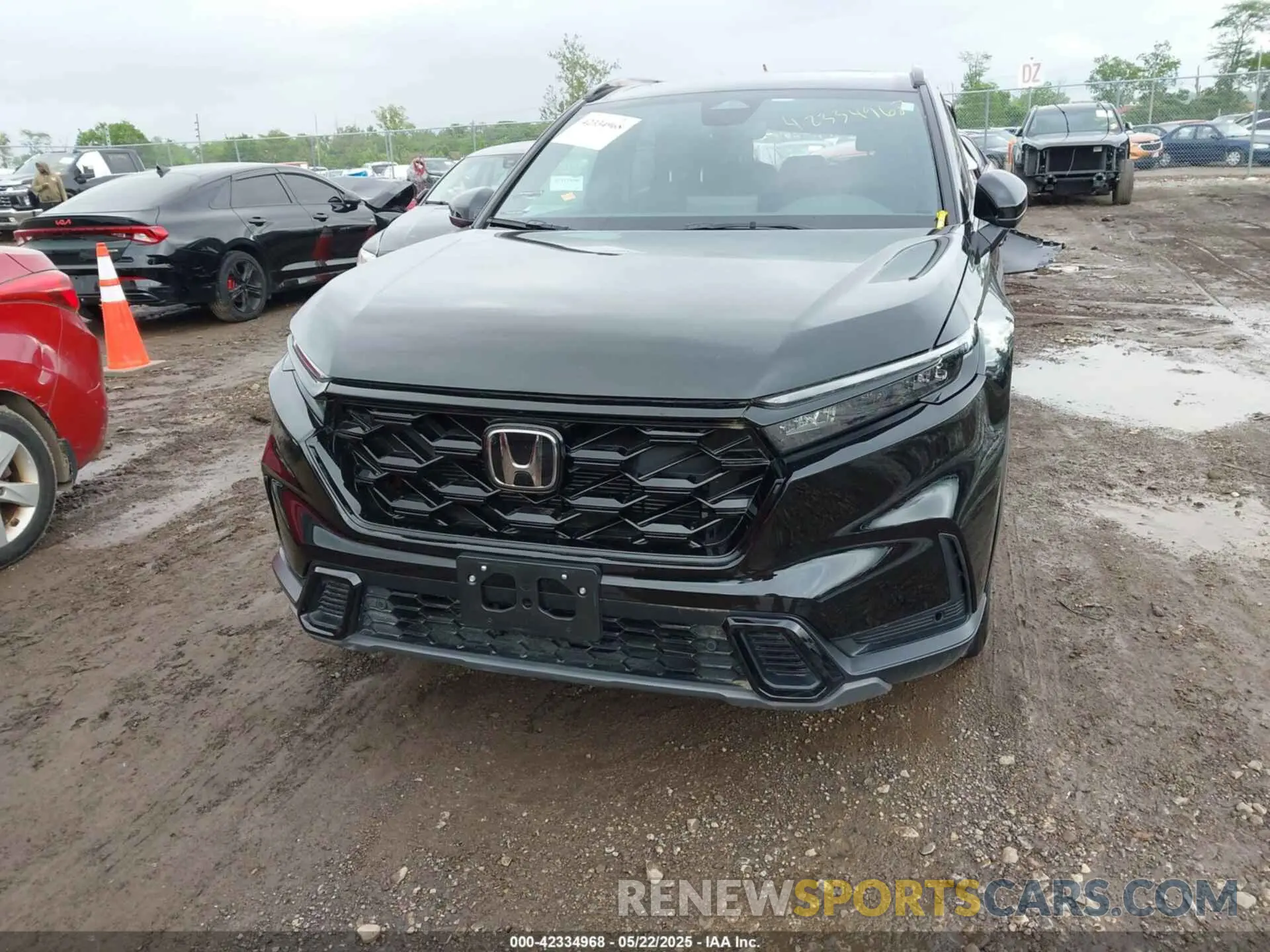 12 Photograph of a damaged car 7FARS5H85SE000061 HONDA CR-V HYBRID 2025