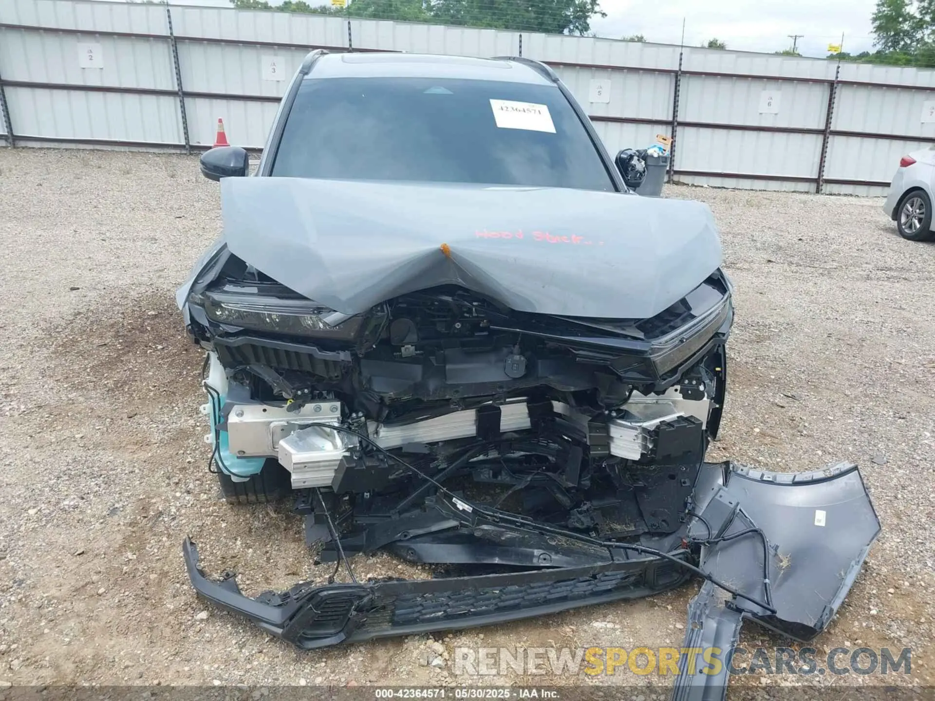 10 Photograph of a damaged car 7FARS5H88SE026749 HONDA CR-V HYBRID 2025