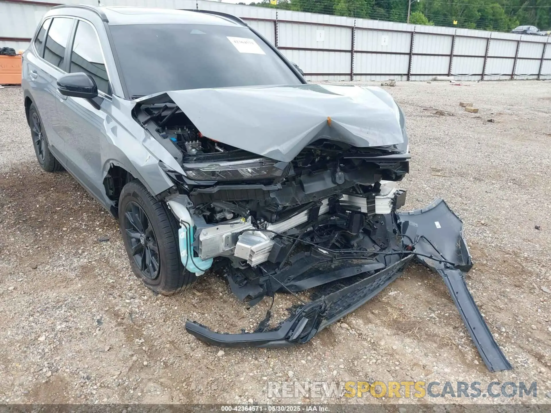 6 Photograph of a damaged car 7FARS5H88SE026749 HONDA CR-V HYBRID 2025