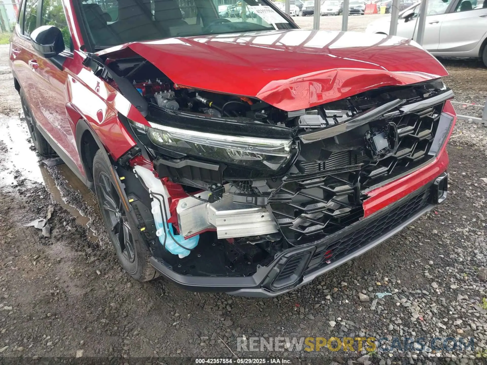 6 Photograph of a damaged car 7FARS6H55SE078223 HONDA CR-V HYBRID 2025