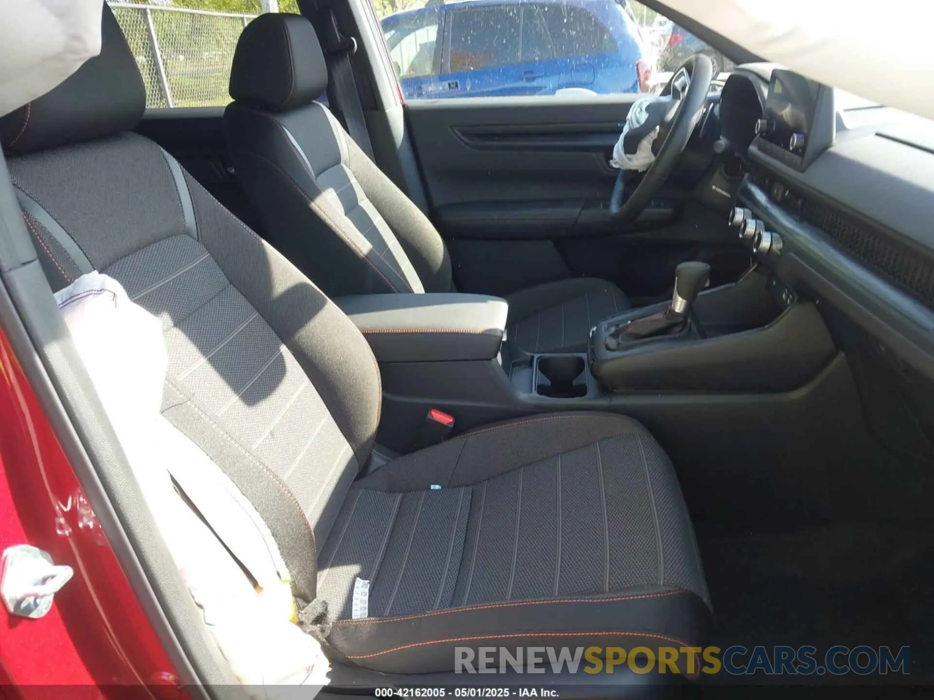5 Photograph of a damaged car 7FARS6H57SE067787 HONDA CR-V HYBRID 2025