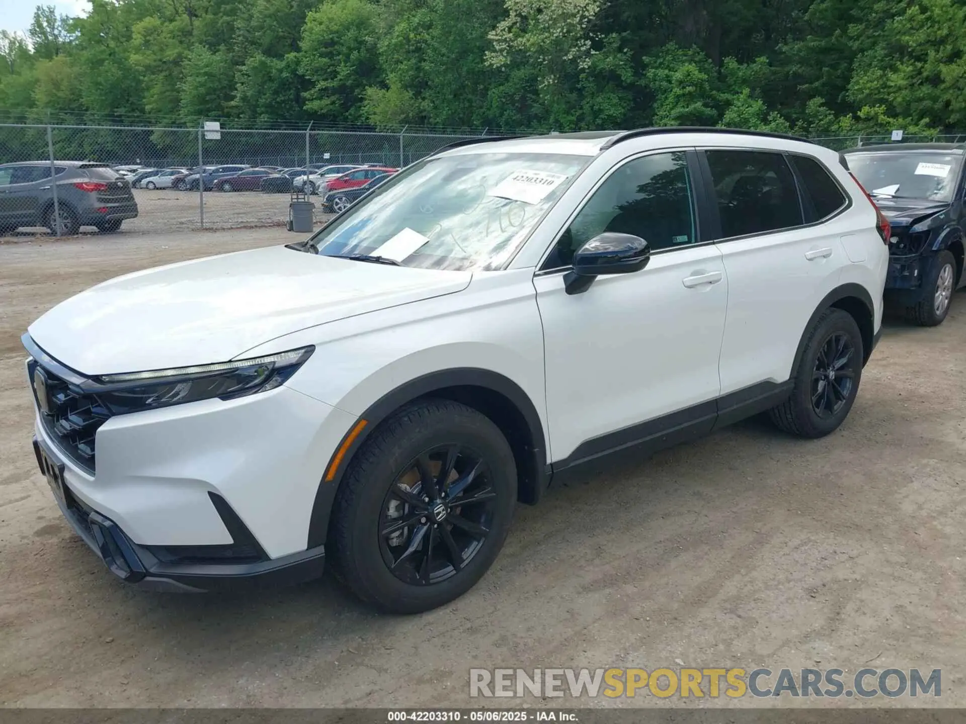 2 Photograph of a damaged car 7FARS6H80SE002516 HONDA CR-V HYBRID 2025