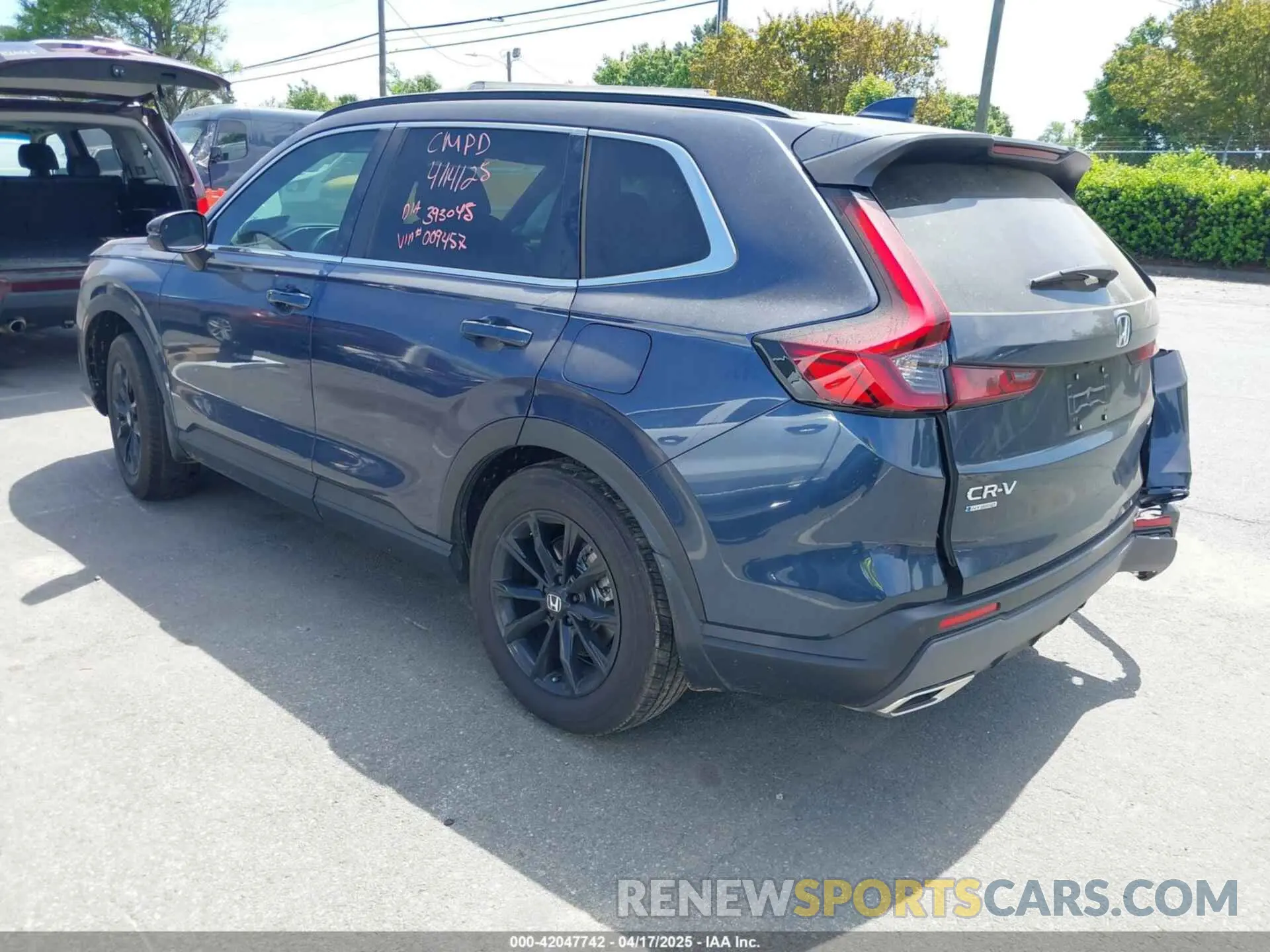 3 Photograph of a damaged car 7FARS6H81SE009457 HONDA CR-V HYBRID 2025