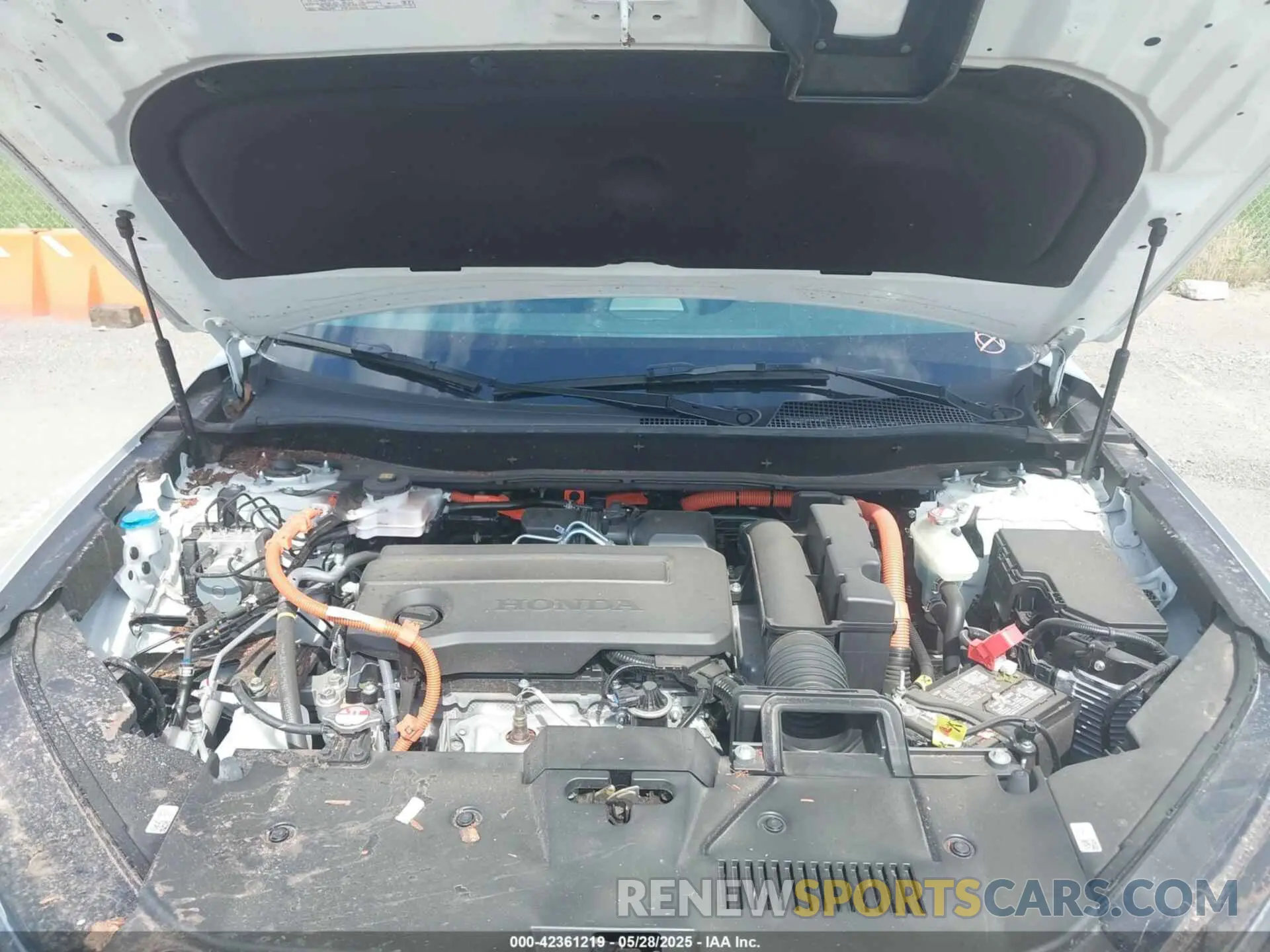 10 Photograph of a damaged car 7FARS6H81SE020863 HONDA CR-V HYBRID 2025