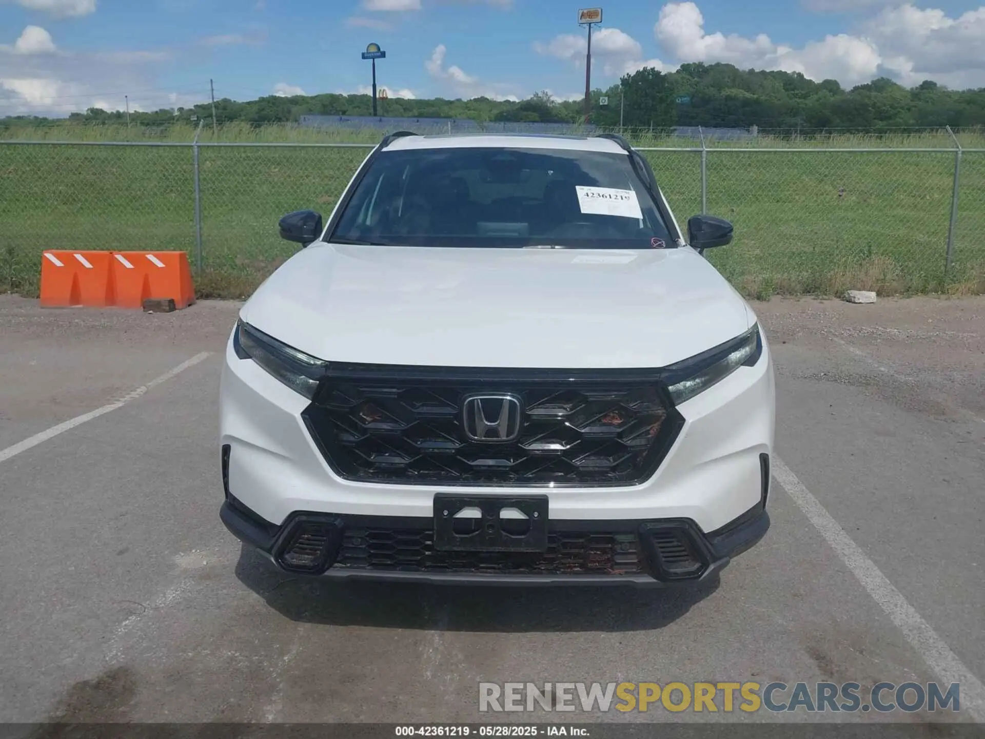 12 Photograph of a damaged car 7FARS6H81SE020863 HONDA CR-V HYBRID 2025