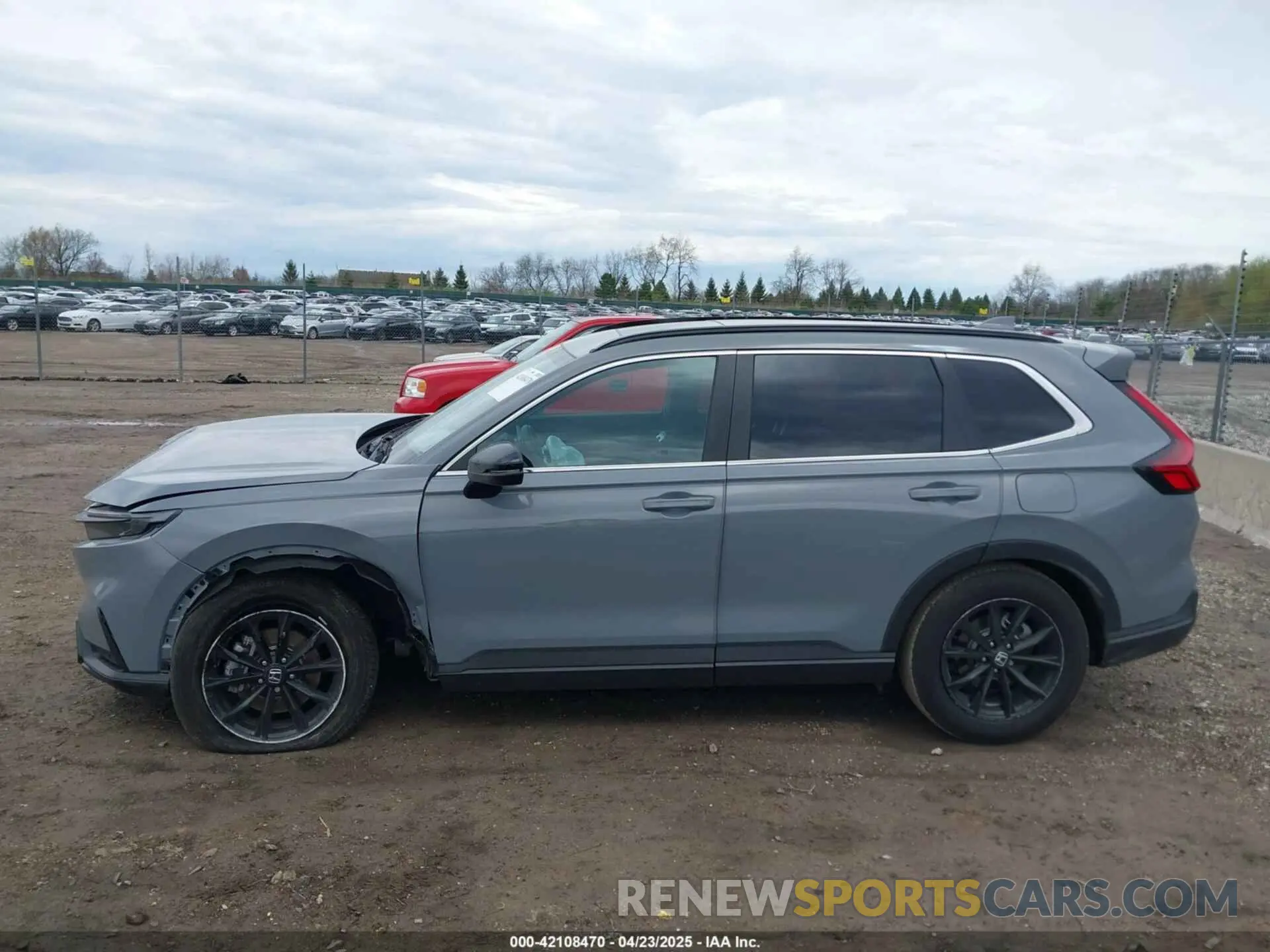 15 Photograph of a damaged car 7FARS6H81SE029059 HONDA CR-V HYBRID 2025