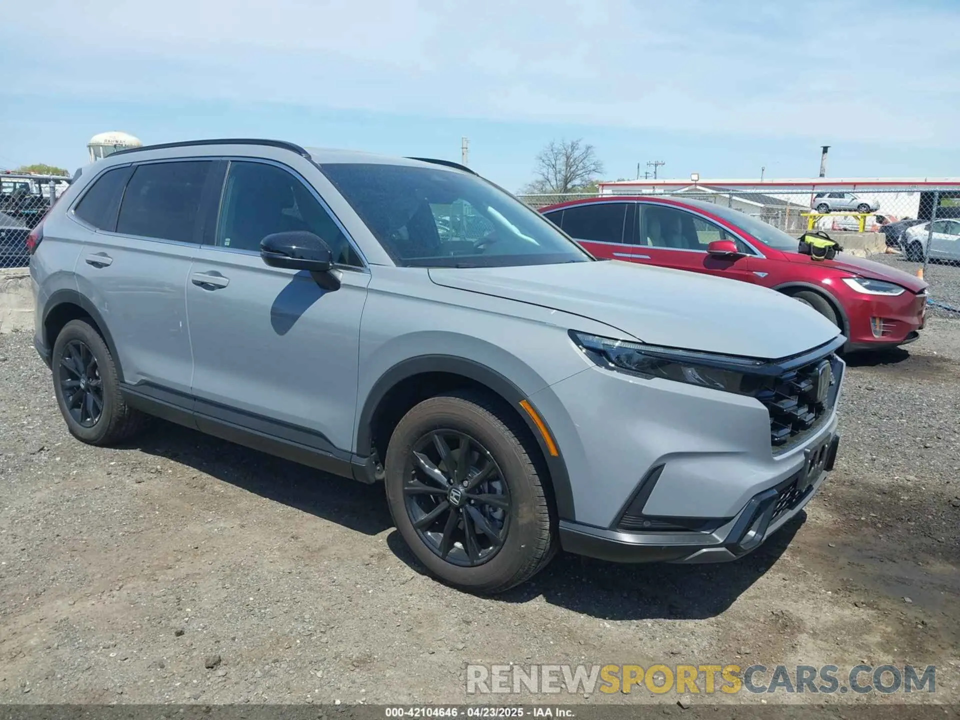 1 Photograph of a damaged car 7FARS6H84SE022204 HONDA CR-V HYBRID 2025