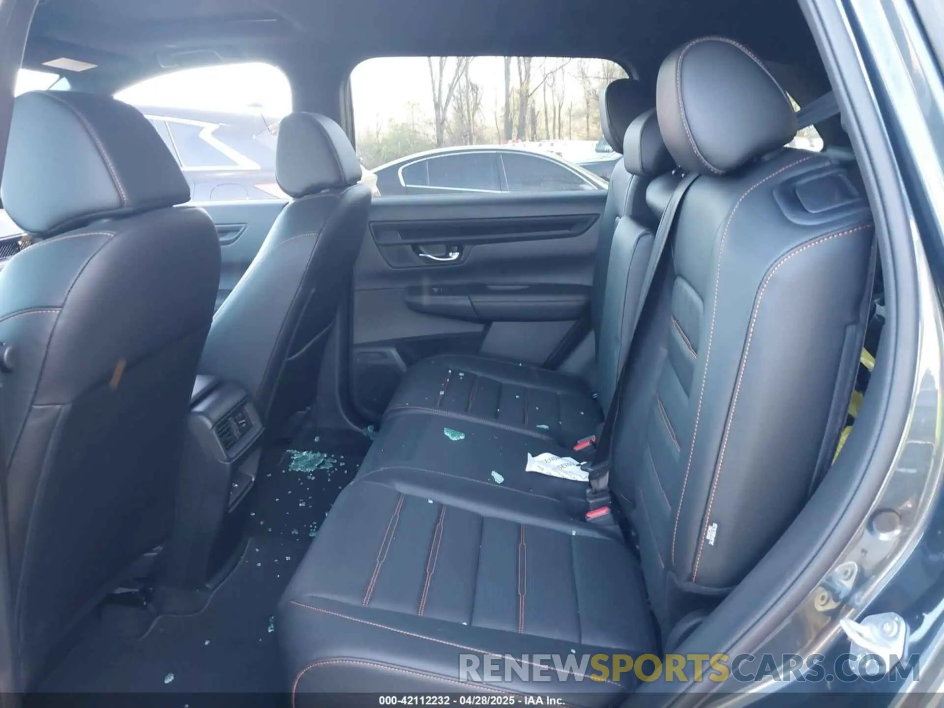 8 Photograph of a damaged car 7FARS6H85SE028321 HONDA CR-V HYBRID 2025